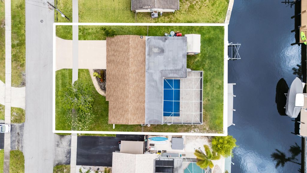 Photo of 1340 SW 56th Avenue, Plantation, FL 33317 (MLS # B26026910)