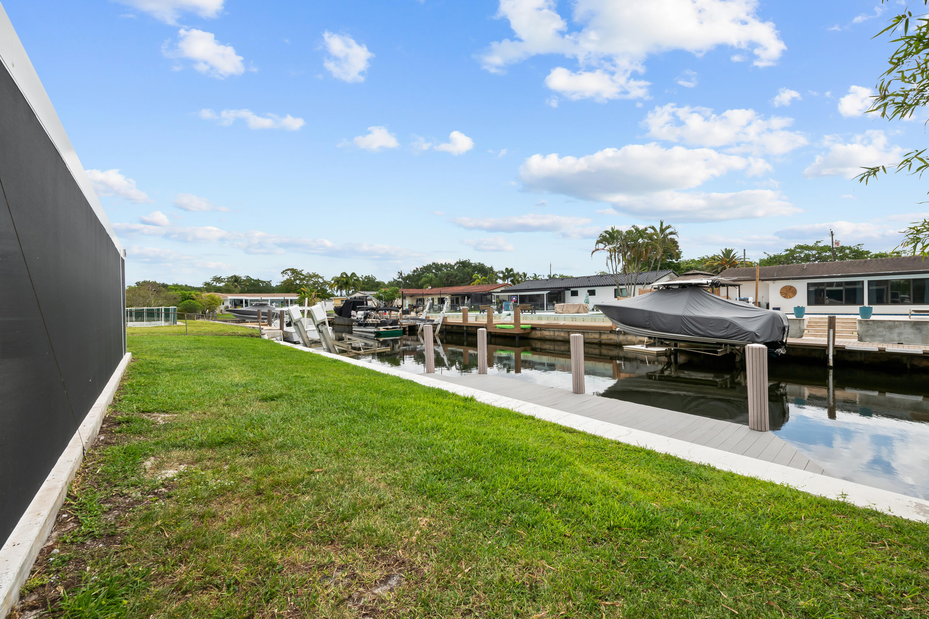 PLANTATION ISLES SEC 5 - Residential