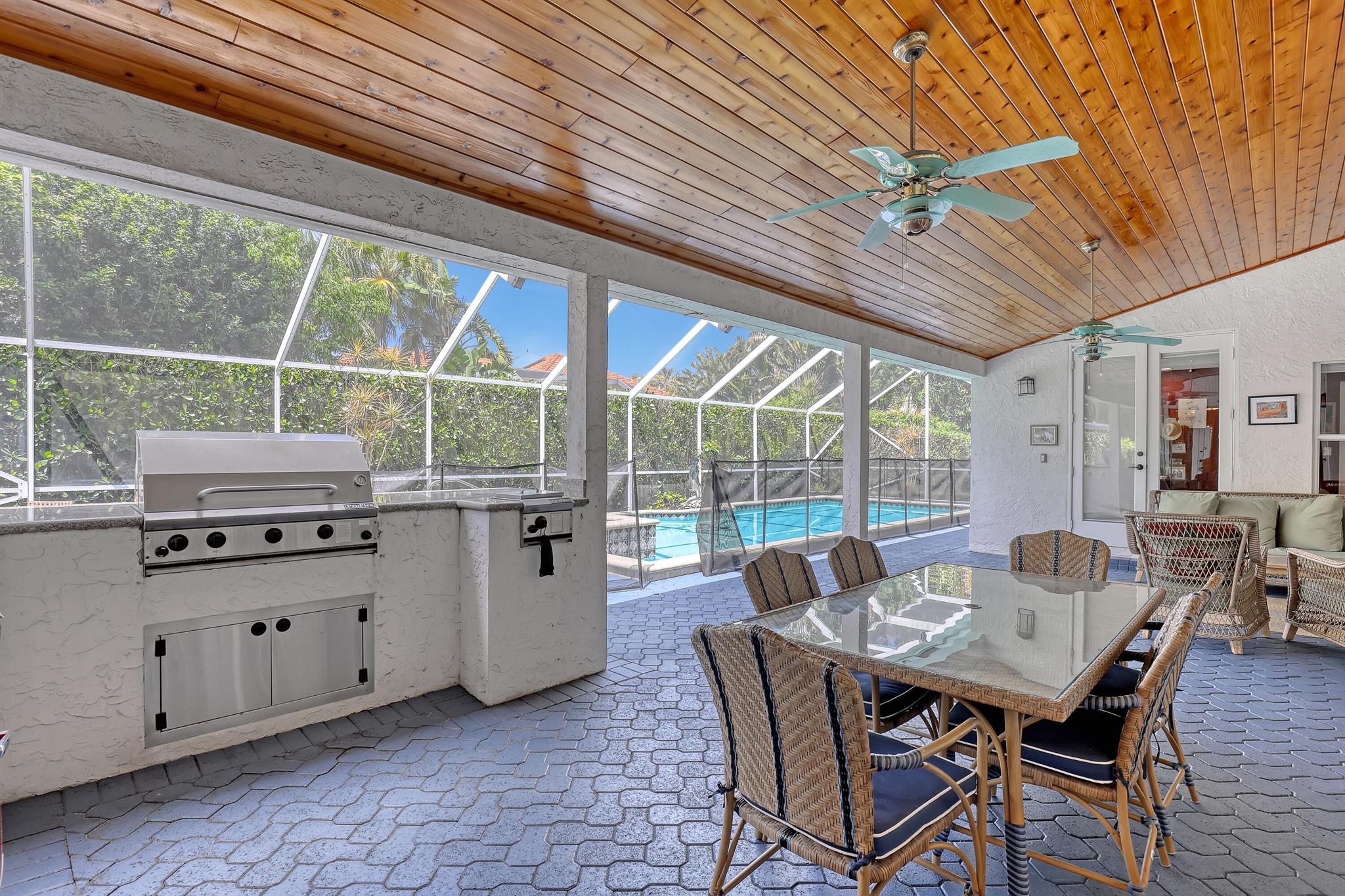 GREENVIEW COVE OF WELLINGTON - Residential