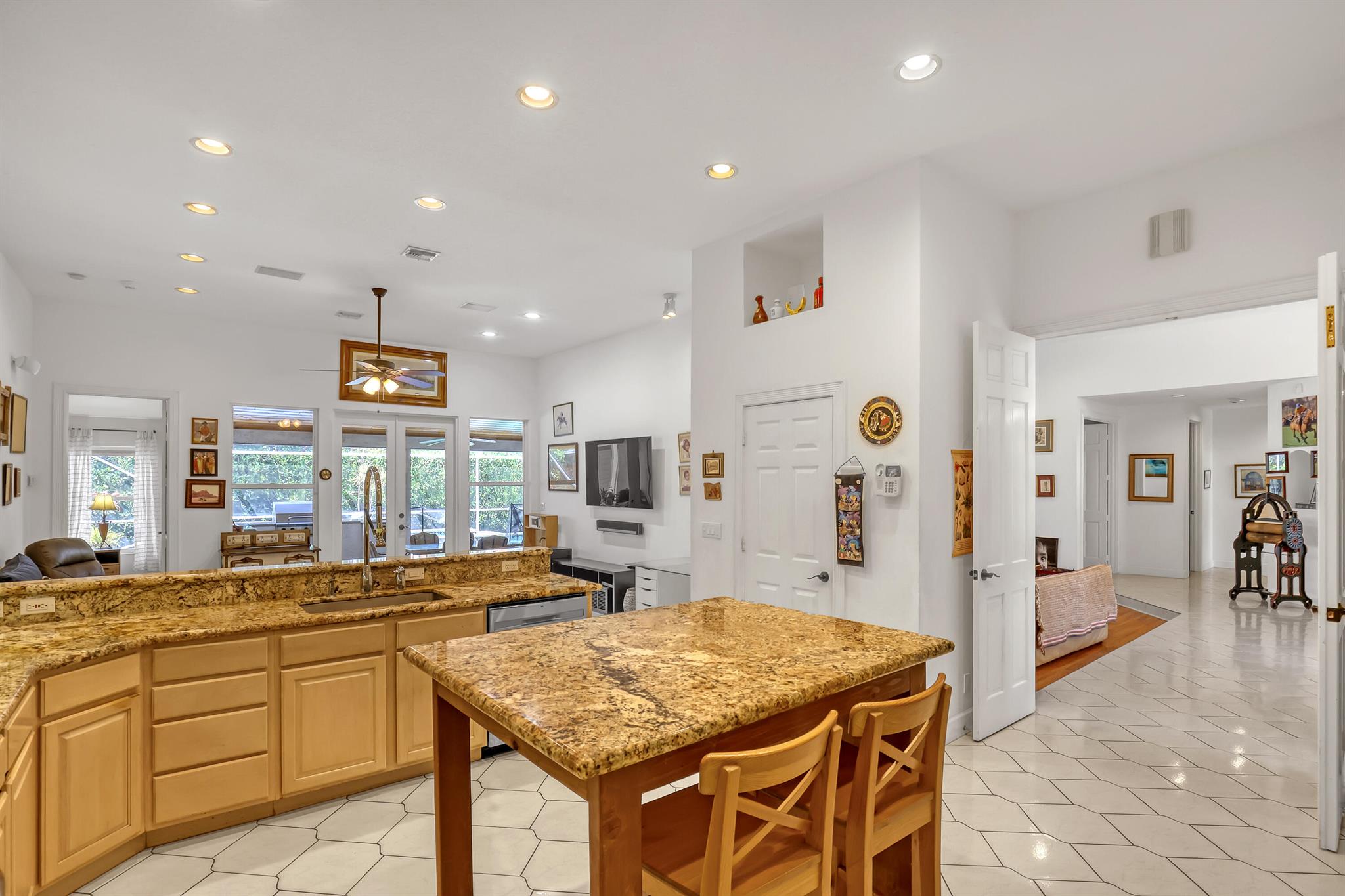 GREENVIEW COVE OF WELLINGTON - Residential