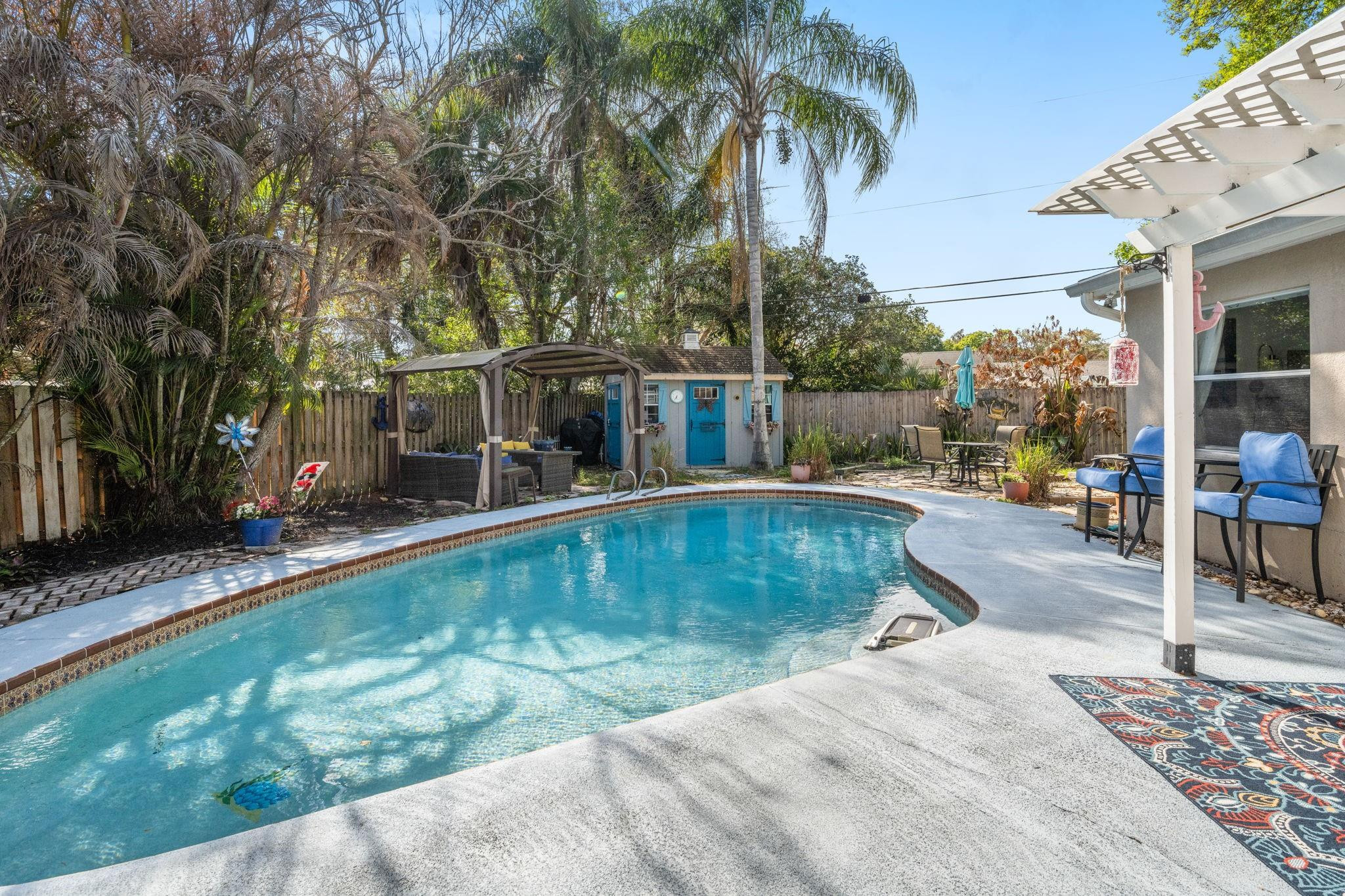 Belmont Park - Residential