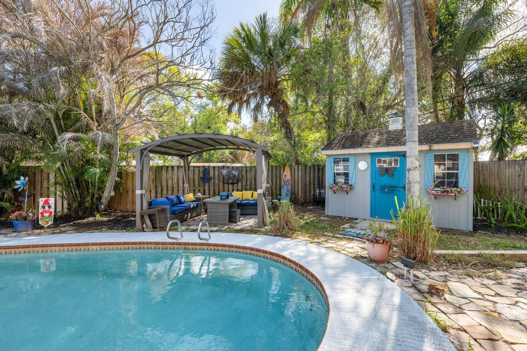 Belmont Park - Residential