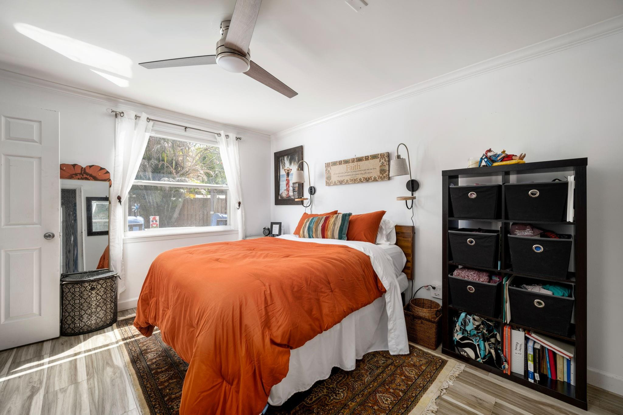 Belmont Park - Residential