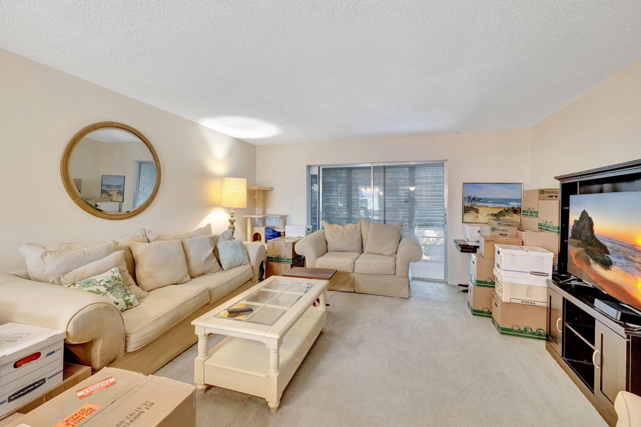 FAIRWAYS OF TAMARAC CONDO - Residential