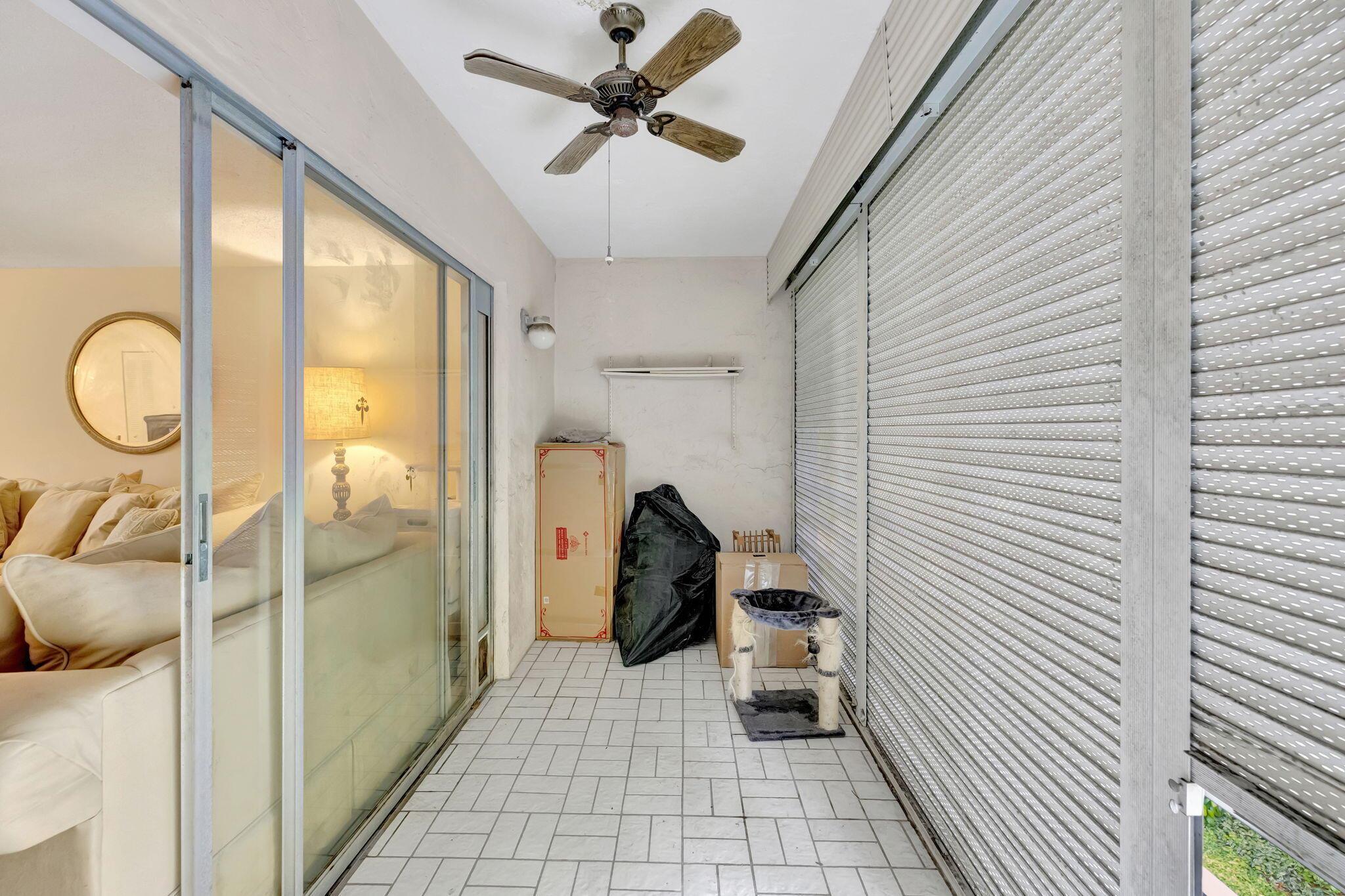 FAIRWAYS OF TAMARAC CONDO - Residential