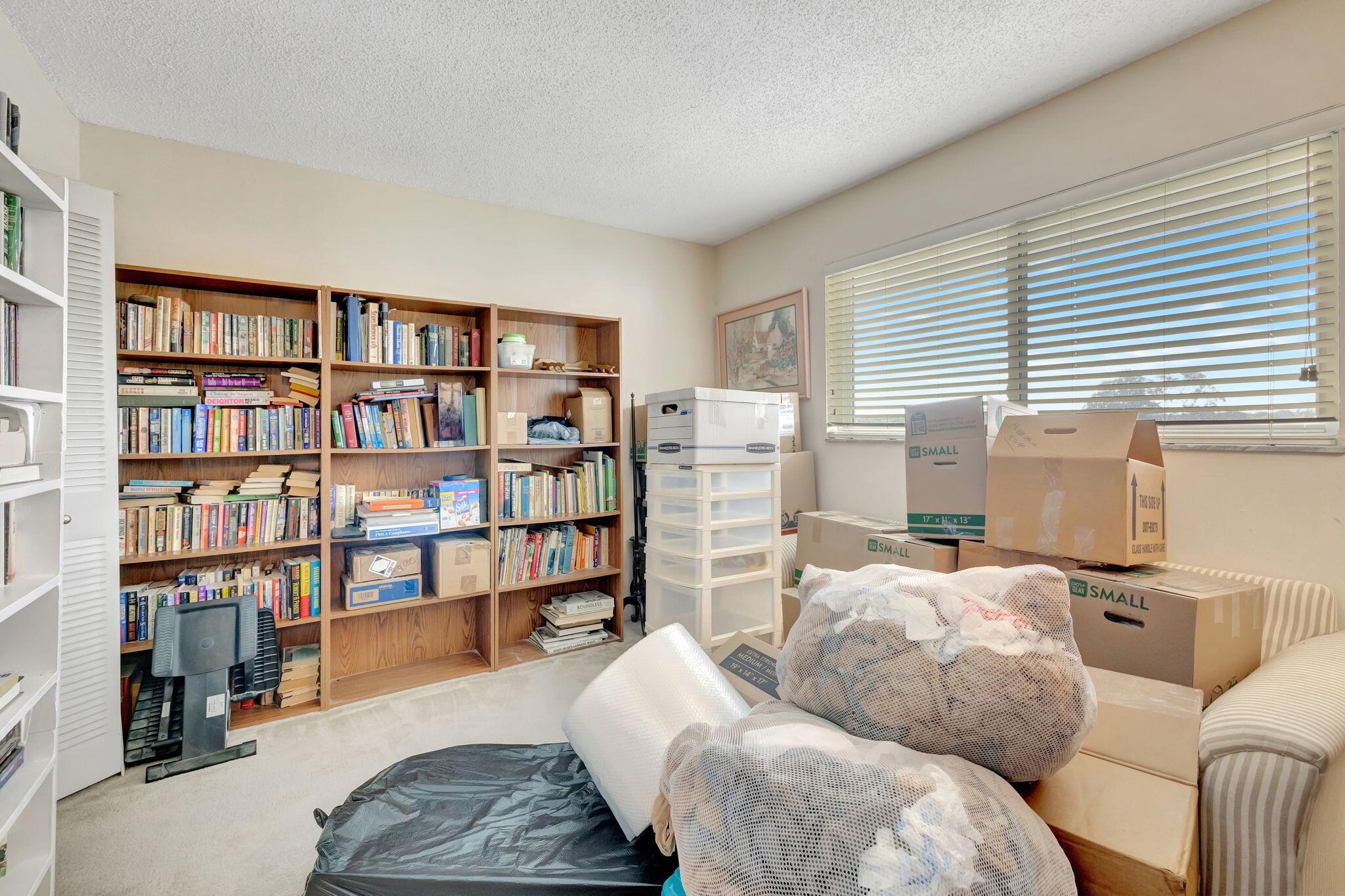 FAIRWAYS OF TAMARAC CONDO - Residential