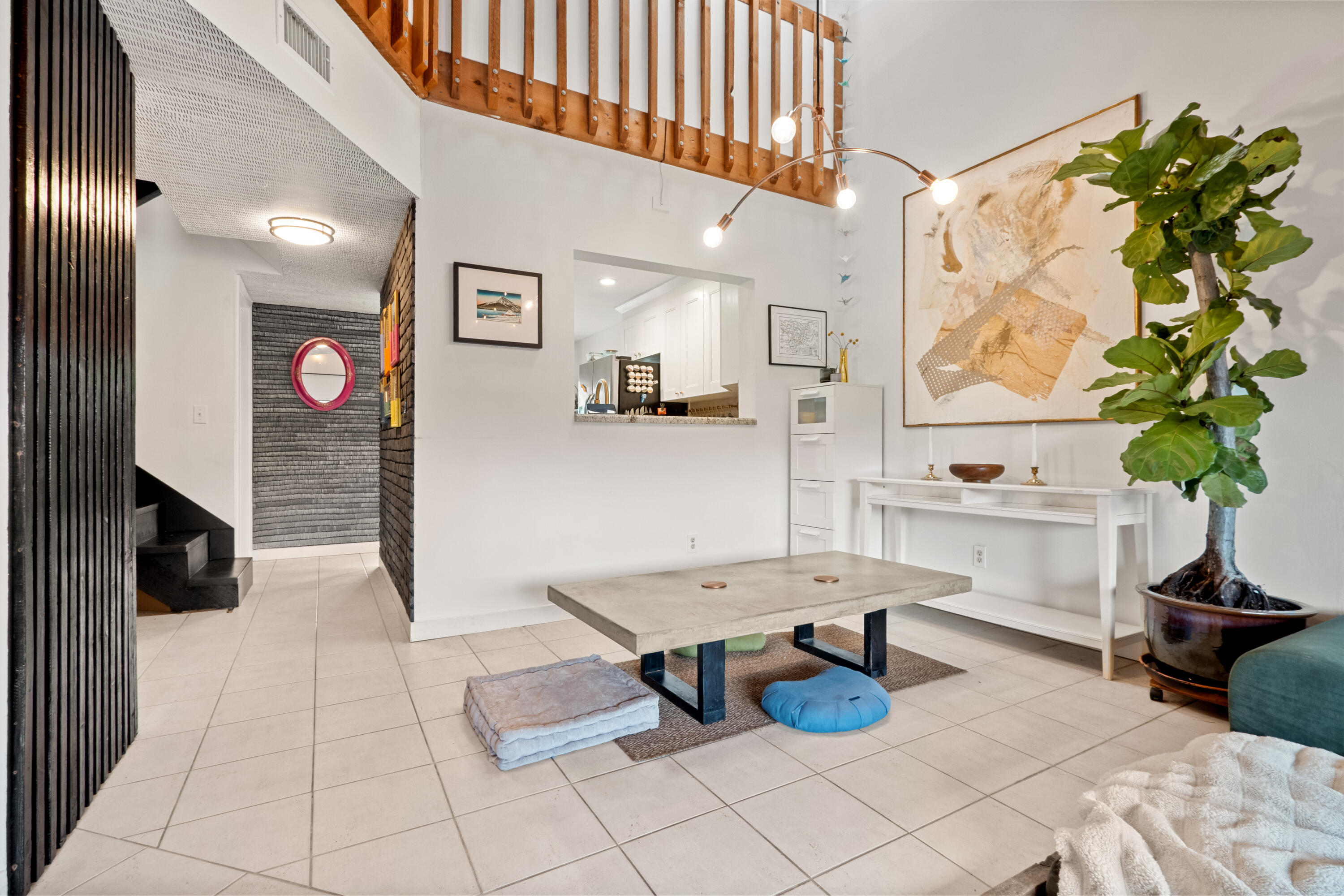 ARROWHEAD GOLF & TENNIS CLUB - Residential