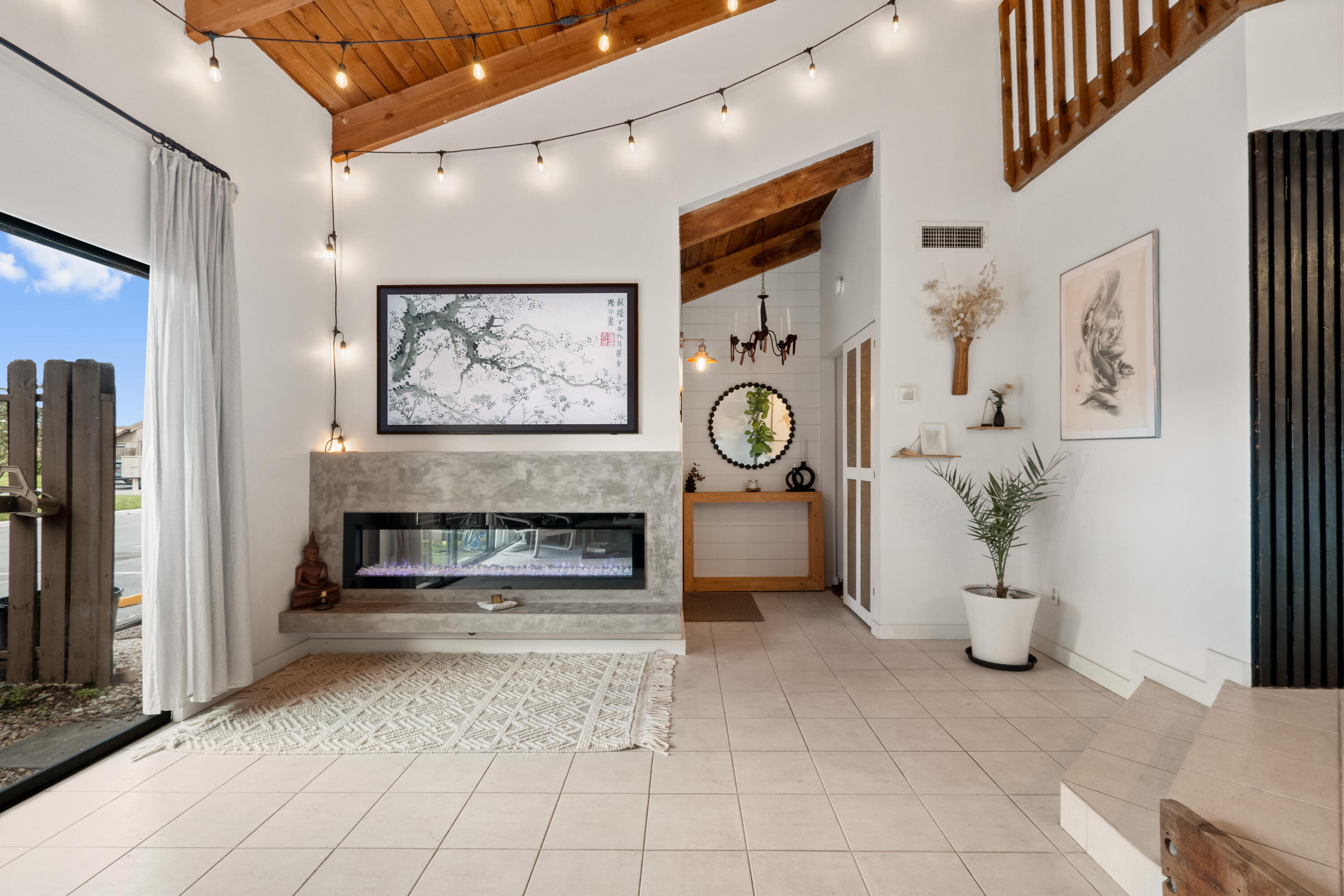 ARROWHEAD GOLF & TENNIS CLUB - Residential