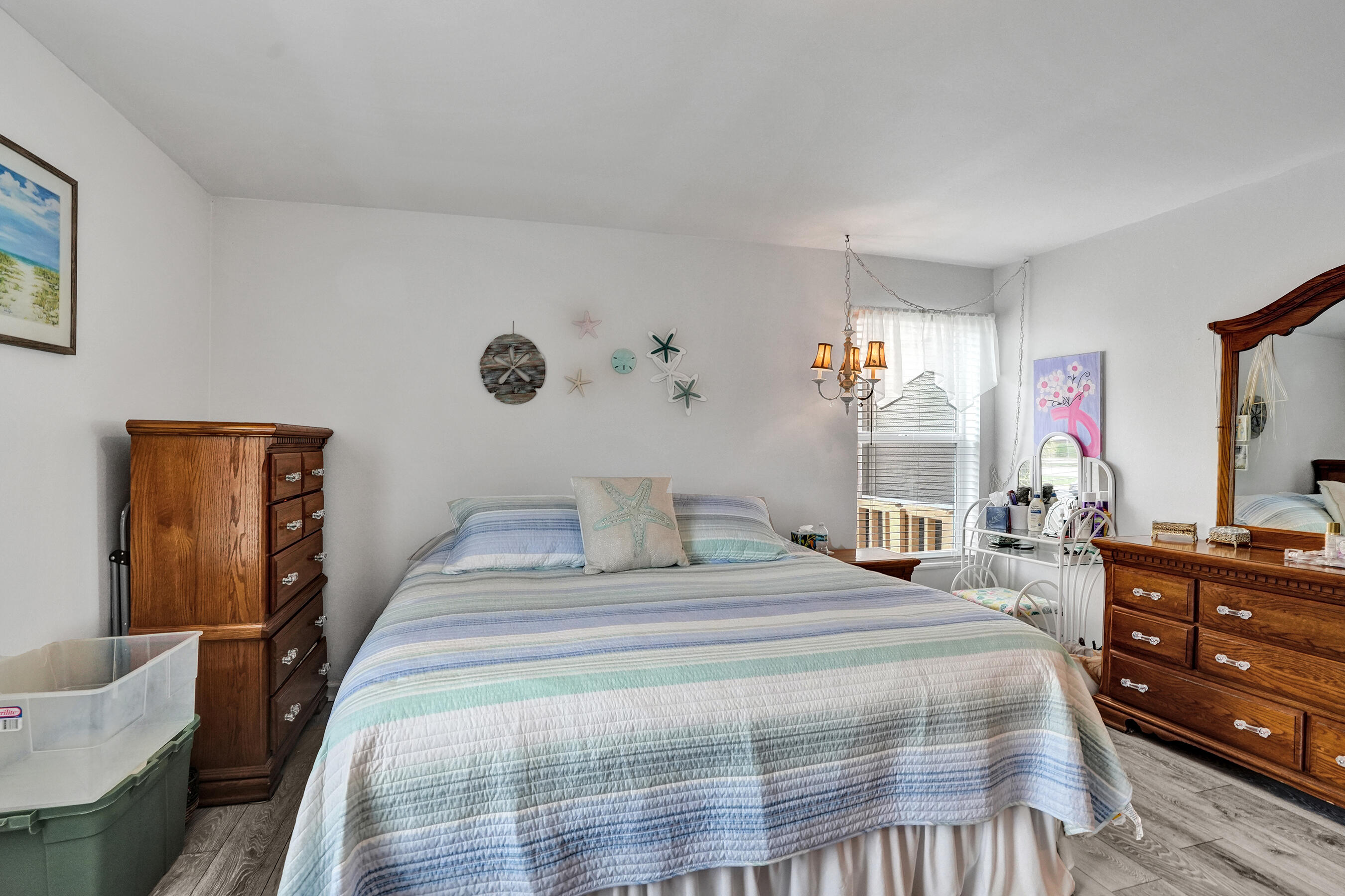 ROKEST CONDOMINIUM APARTMENTS - Residential