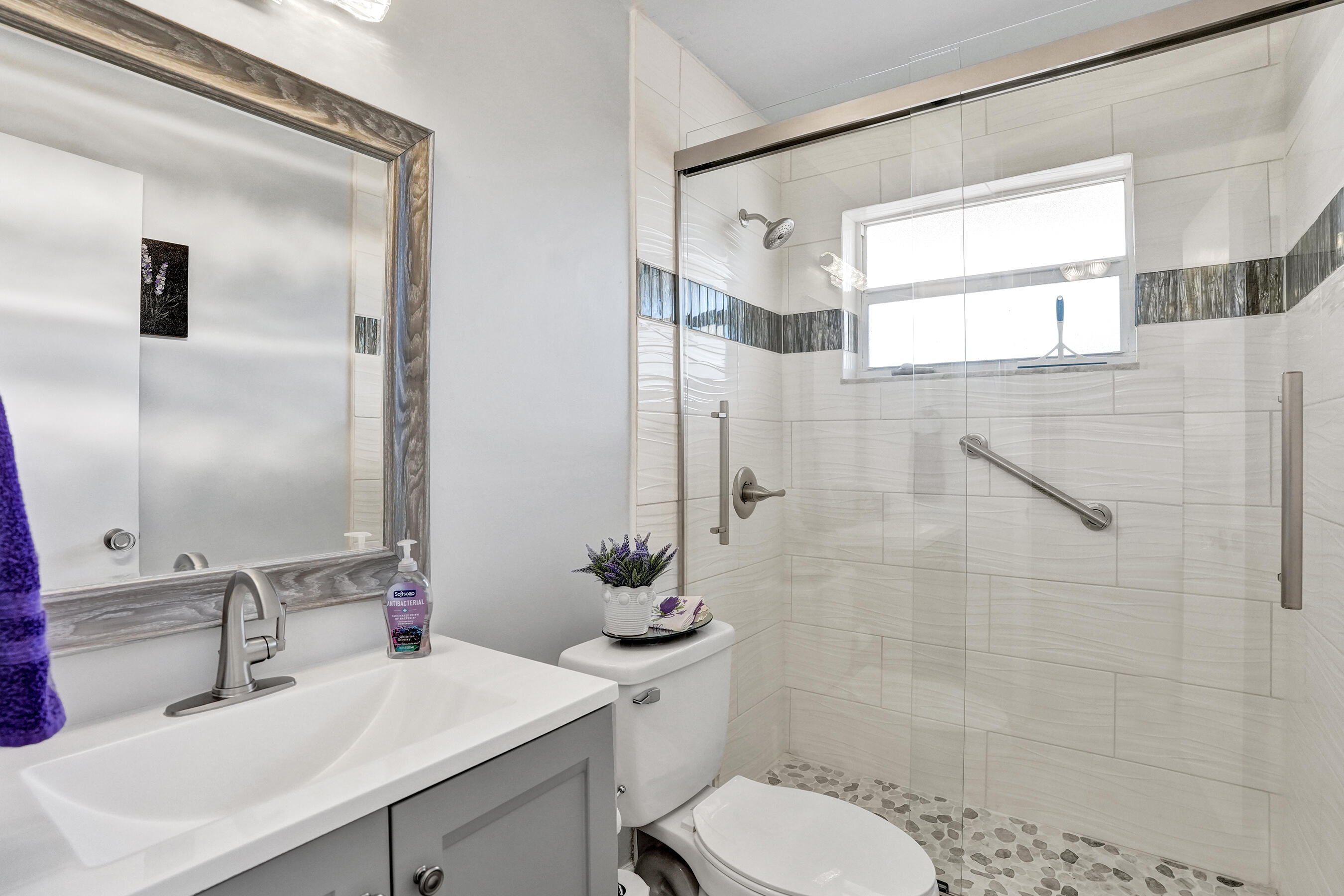 ROKEST CONDOMINIUM APARTMENTS - Residential