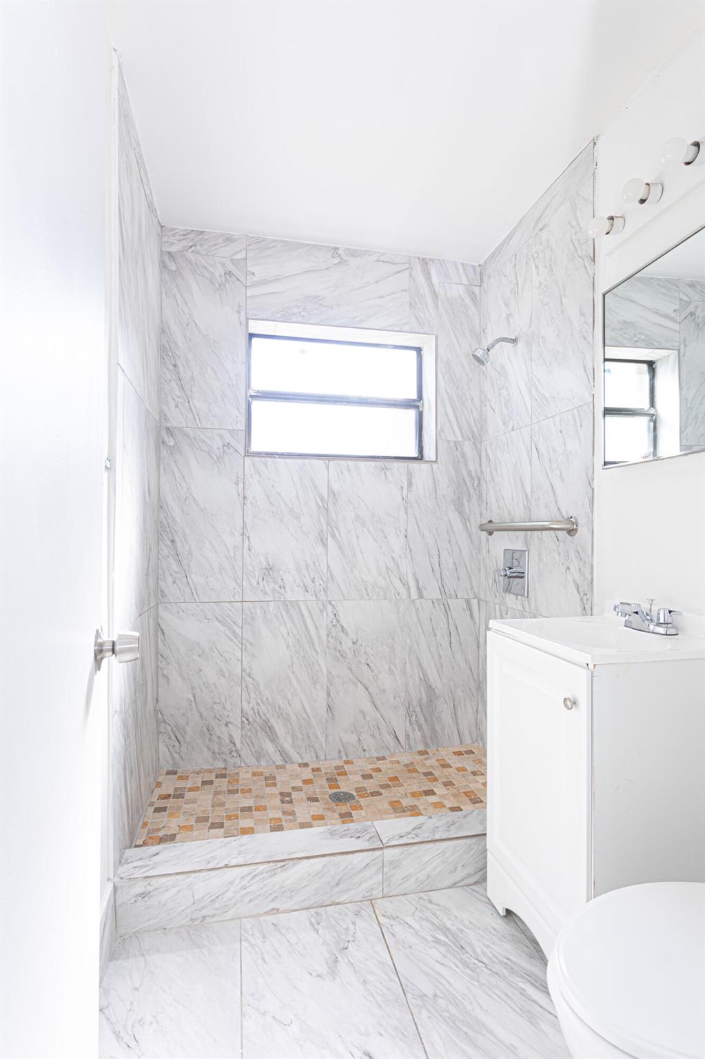 LAKE WORTH HILLS 1ST ADD - Residential