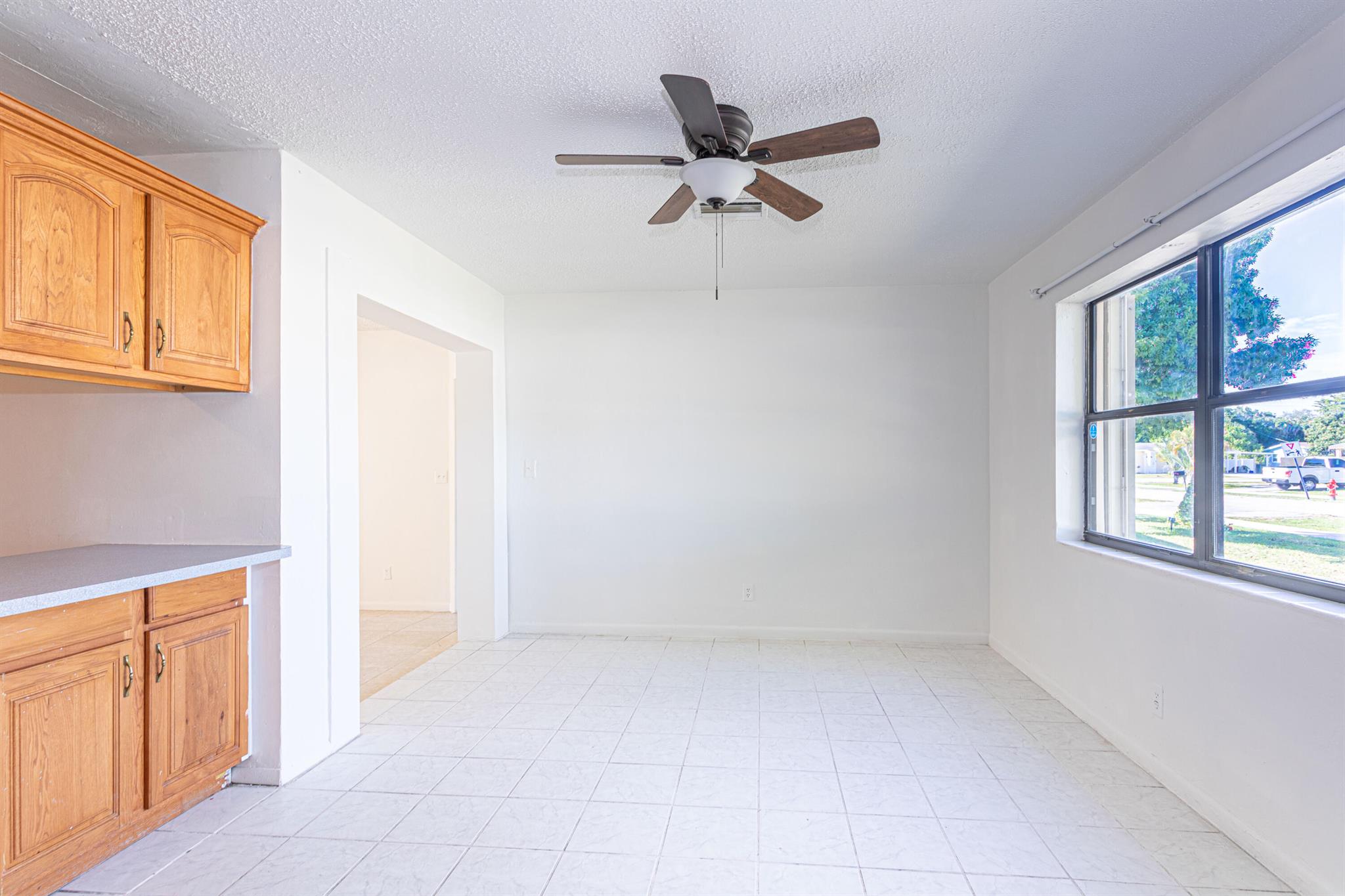 LAKE WORTH HILLS 1ST ADD - Residential