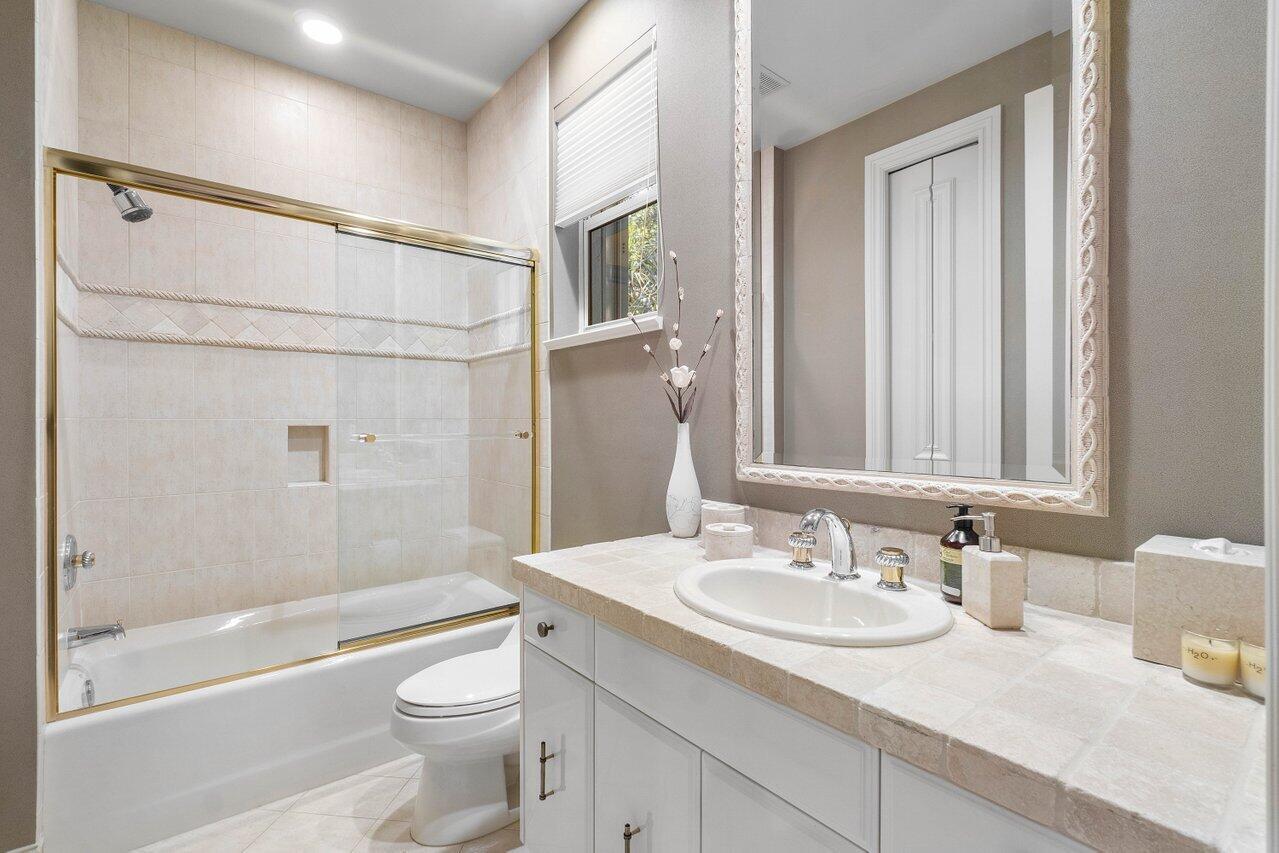 BALLENISLES - Residential