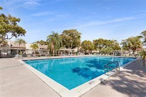 OAKBROOK - Residential