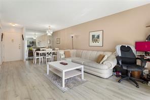 OAKBROOK - Residential