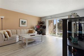 OAKBROOK - Residential