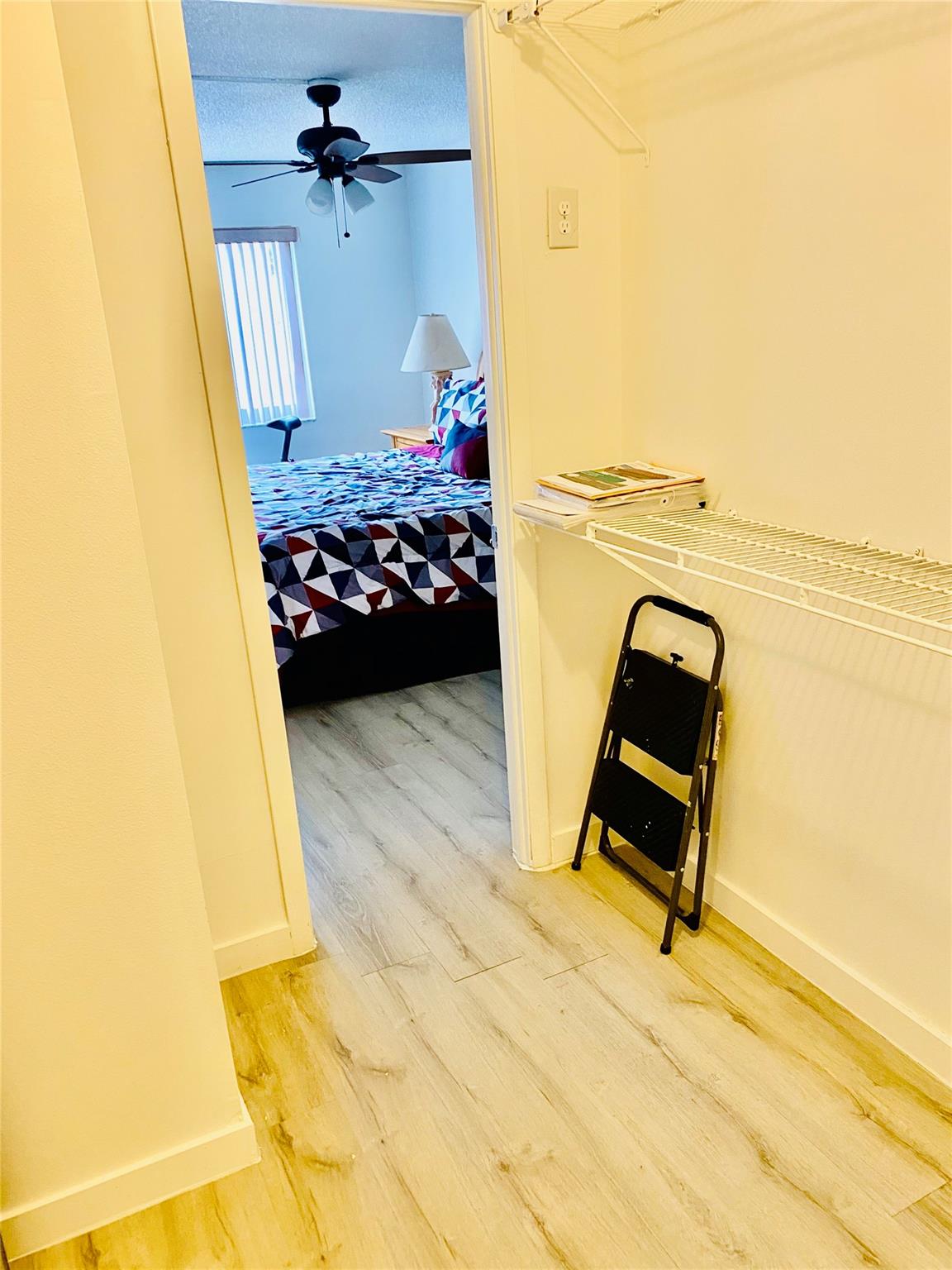 OAKBROOK - Residential