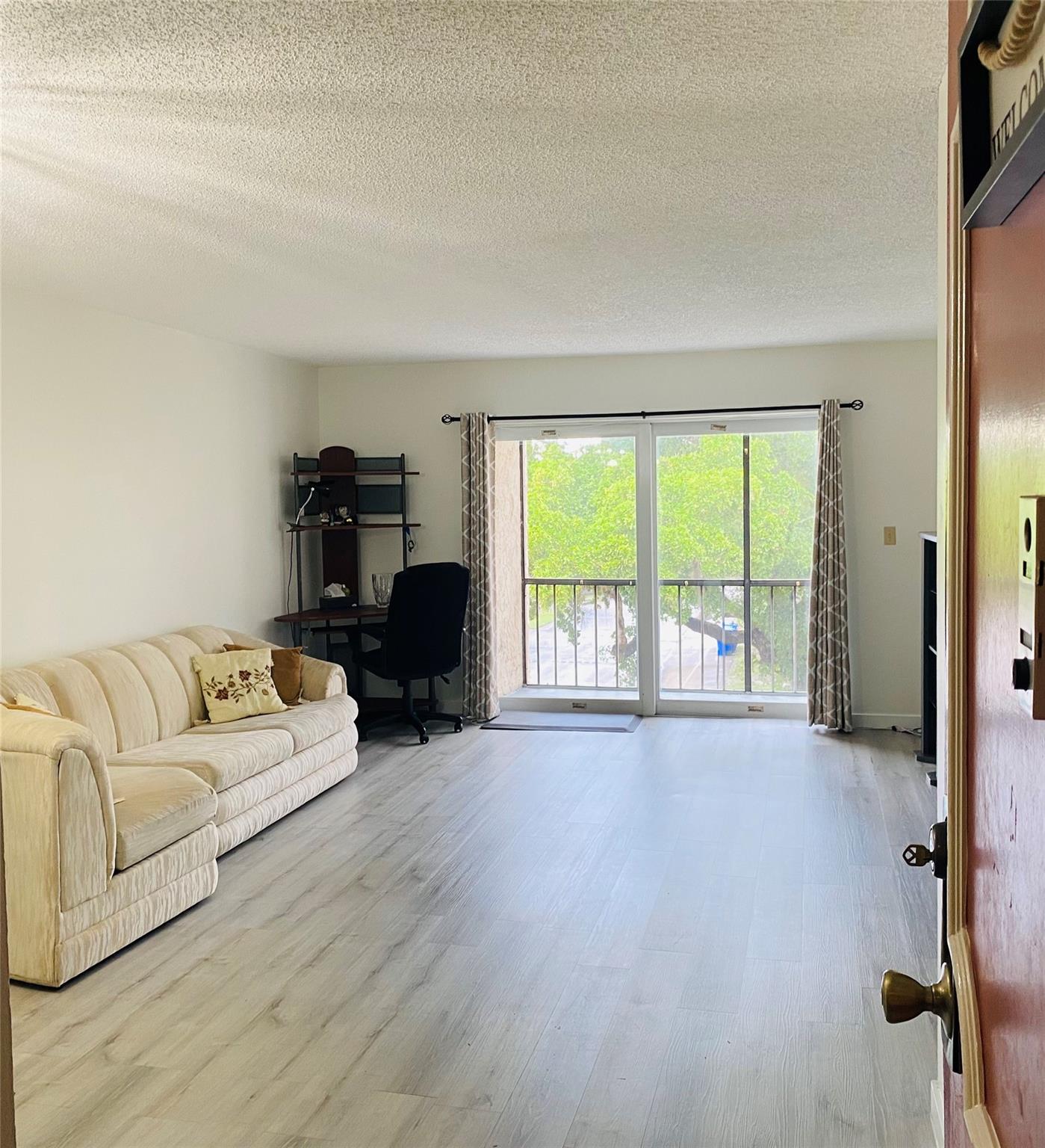 OAKBROOK - Residential