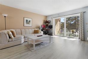 OAKBROOK - Residential