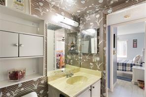 OAKBROOK - Residential