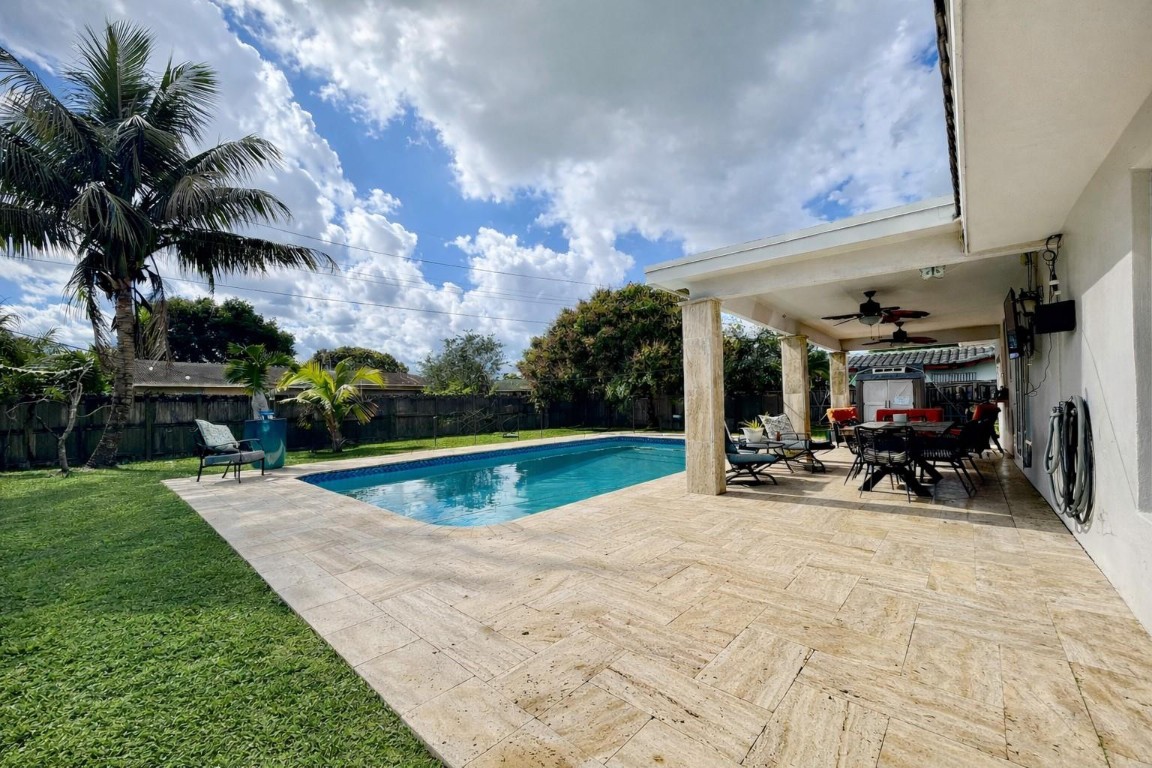 Mirror Lake Estates Sec T - Residential