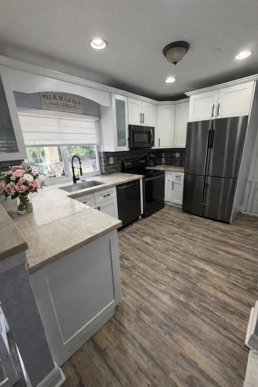 Mirror Lake Estates Sec T - Residential