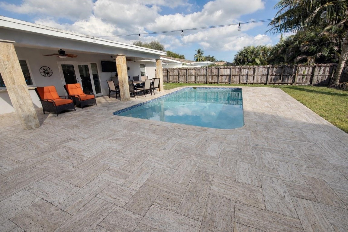 Mirror Lake Estates Sec T - Residential