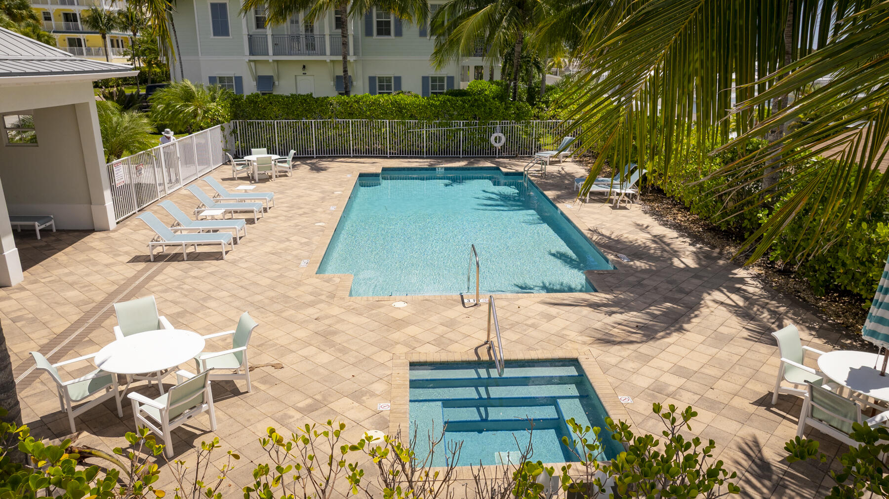OCEAN BREEZE TOWNHOMES AT JUNO BEACH - Residential