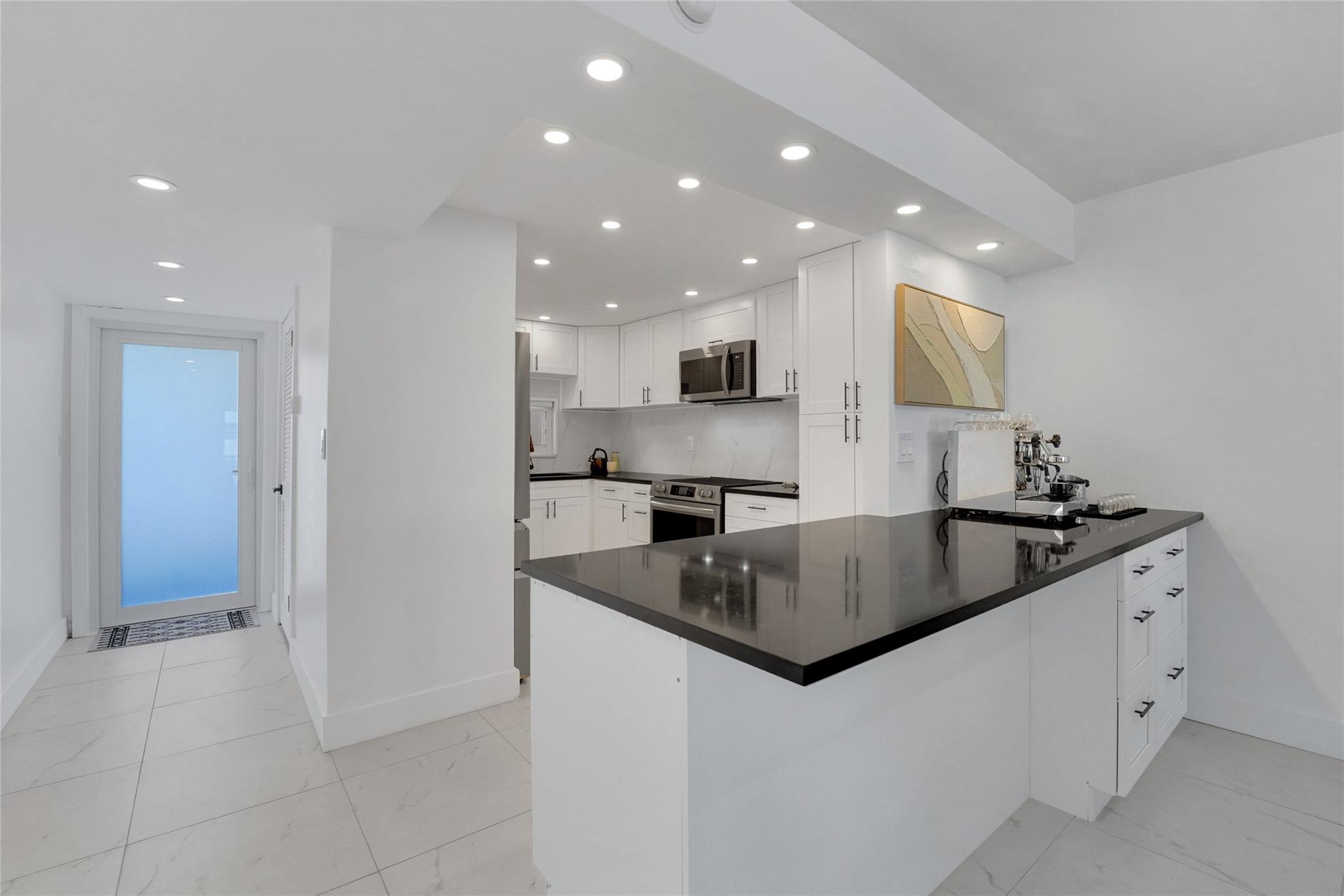 Hollybrook Golf & - Residential Lease
