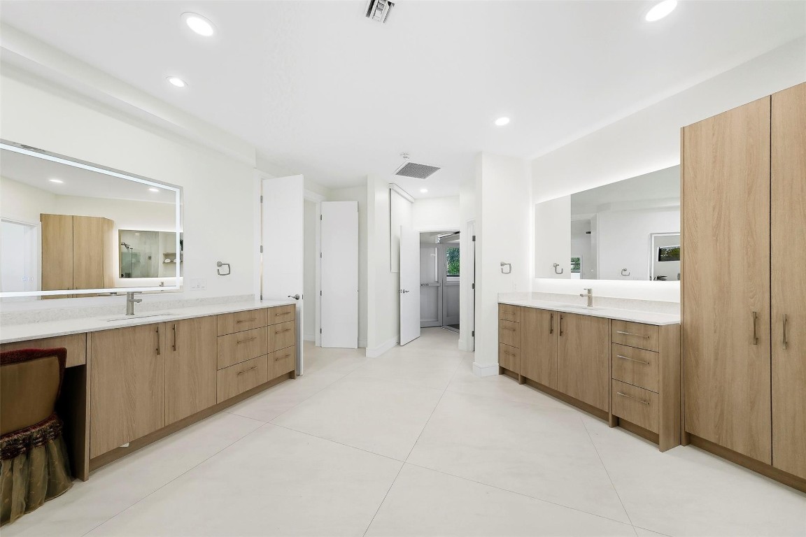 Maple Wood - Residential