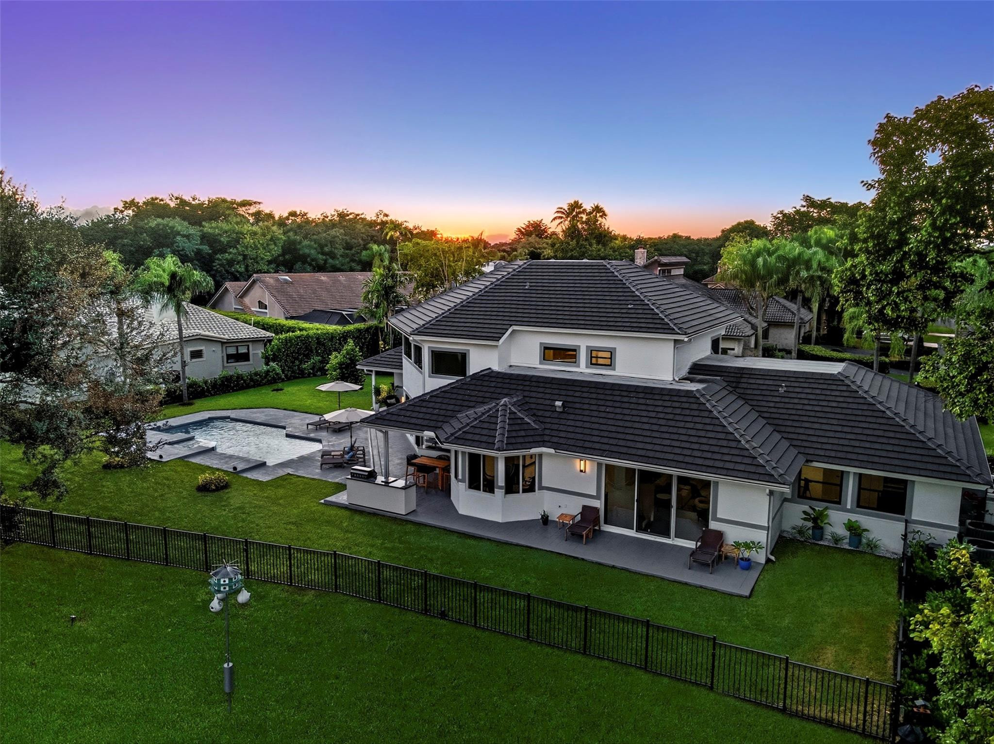 Maple Wood - Residential