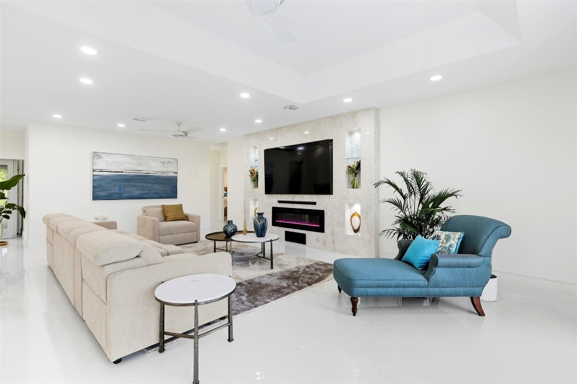 Maple Wood - Residential