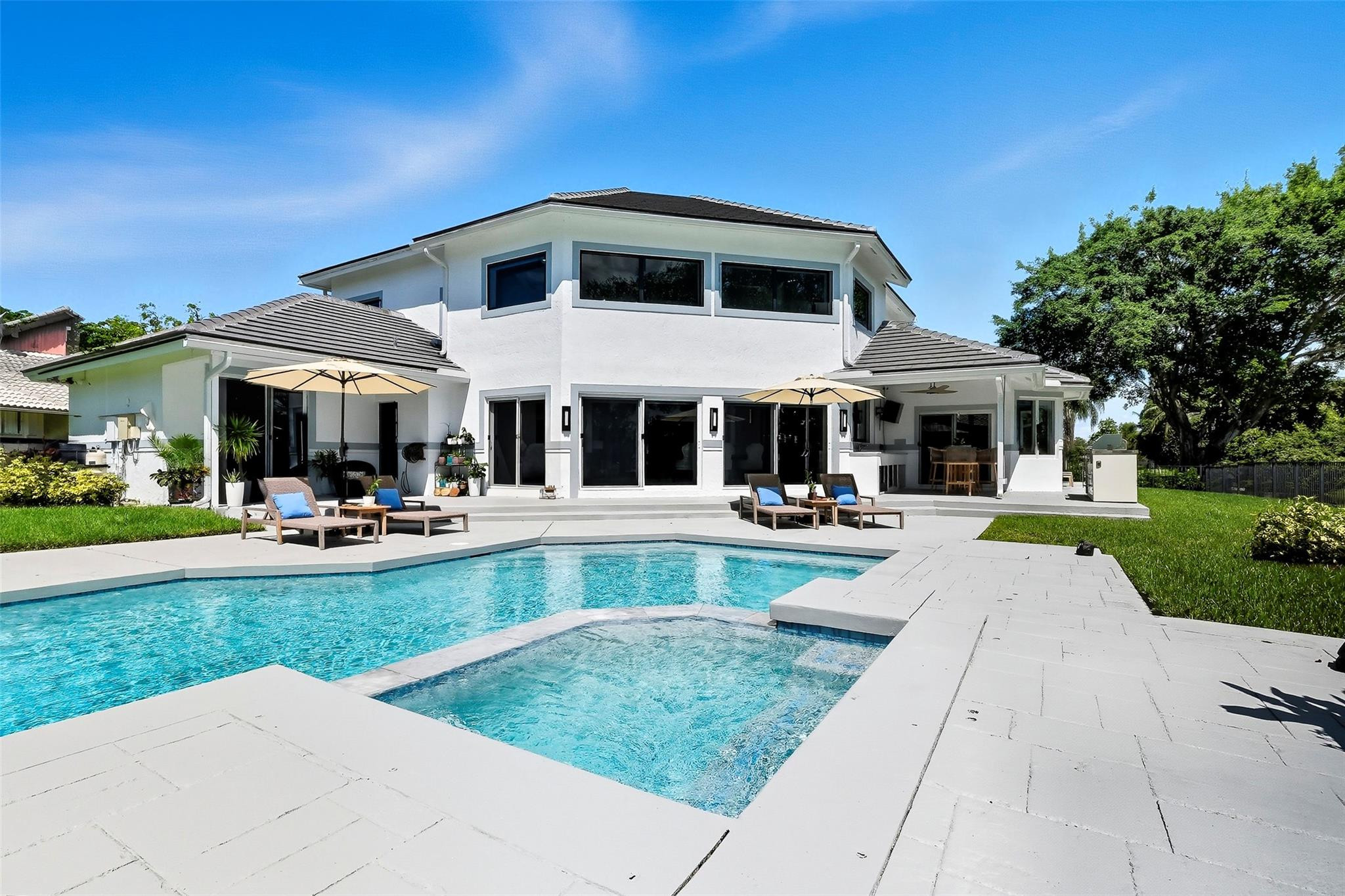 Maple Wood - Residential