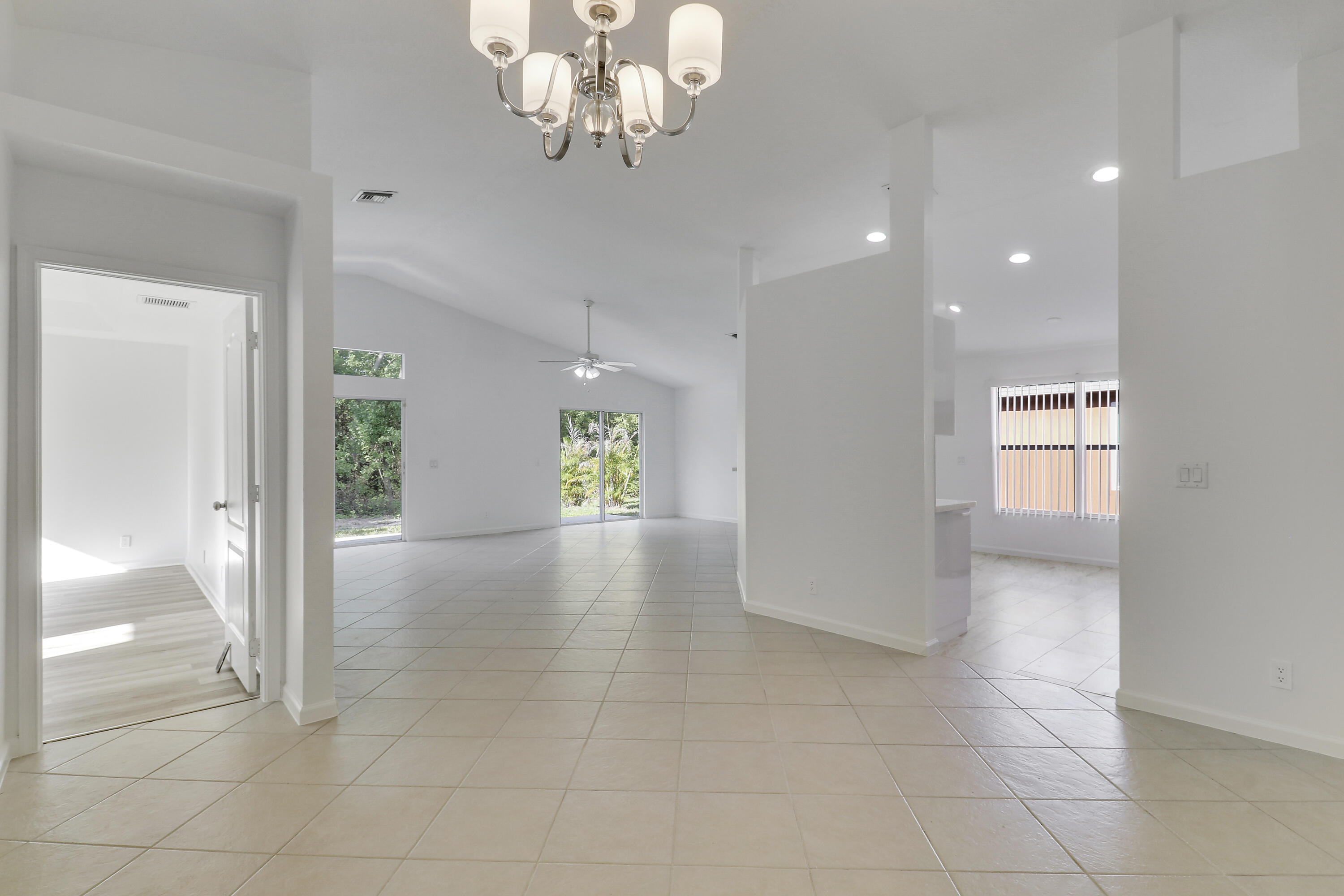 ST LUCIE FALLS (AKA RIVER FOREST) - Residential