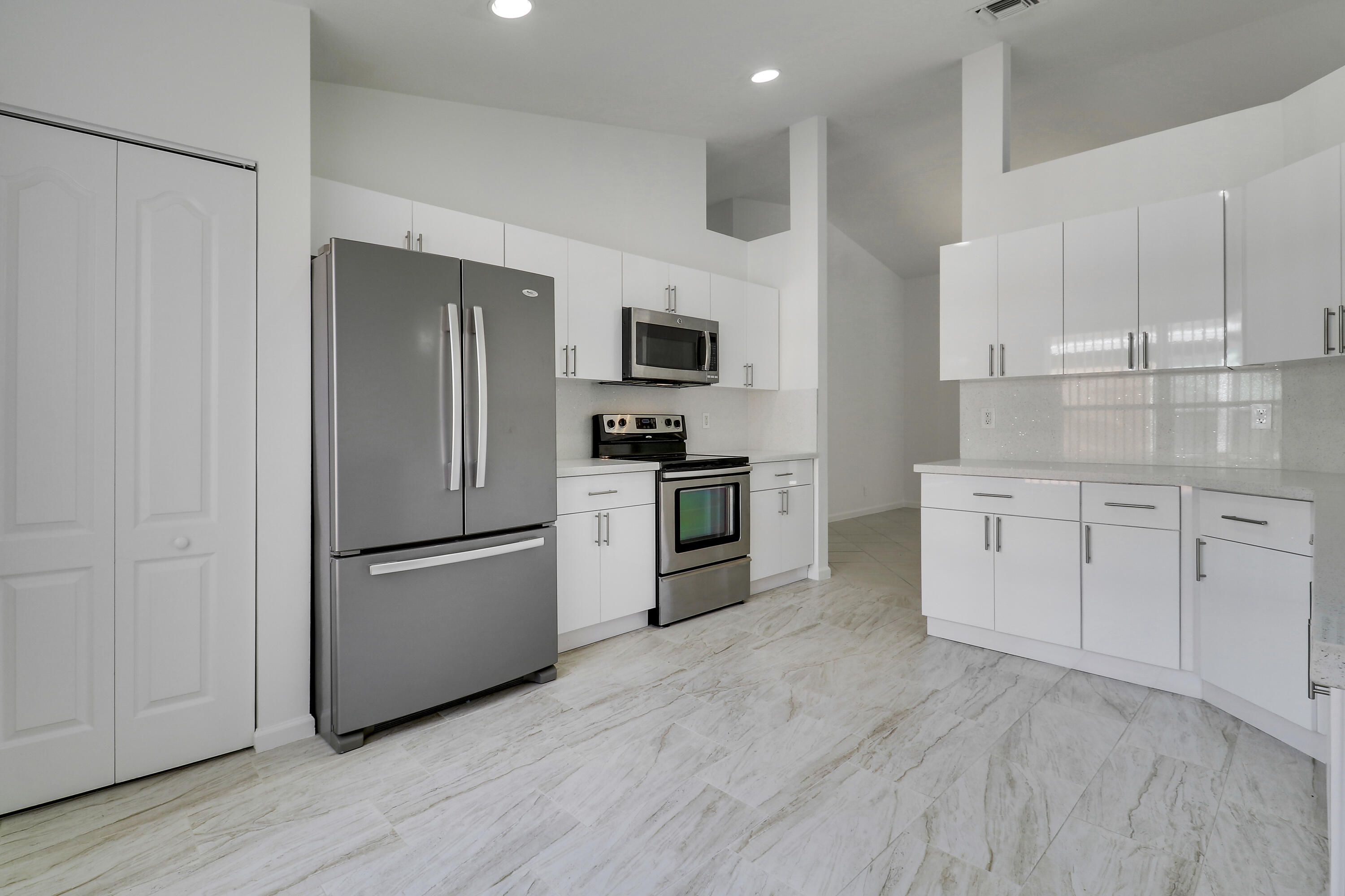 ST LUCIE FALLS (AKA RIVER FOREST) - Residential