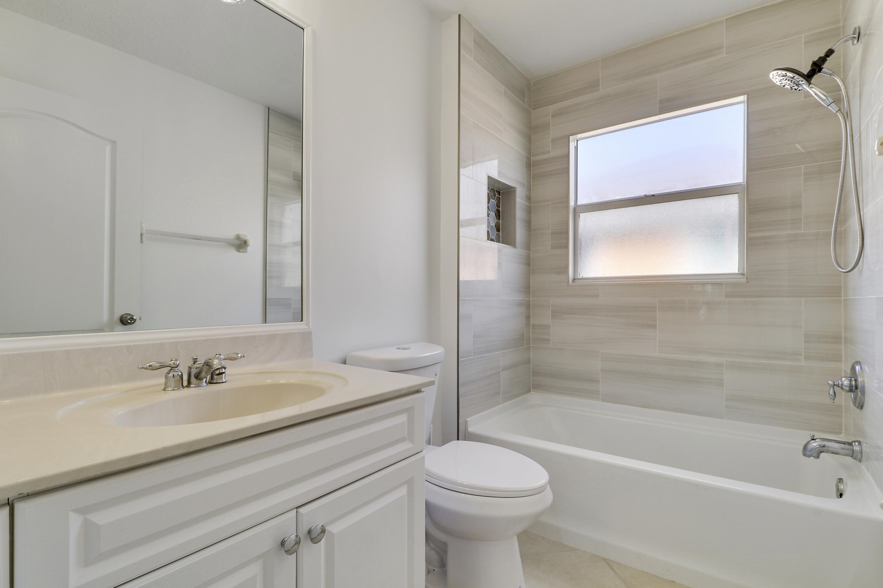 ST LUCIE FALLS (AKA RIVER FOREST) - Residential