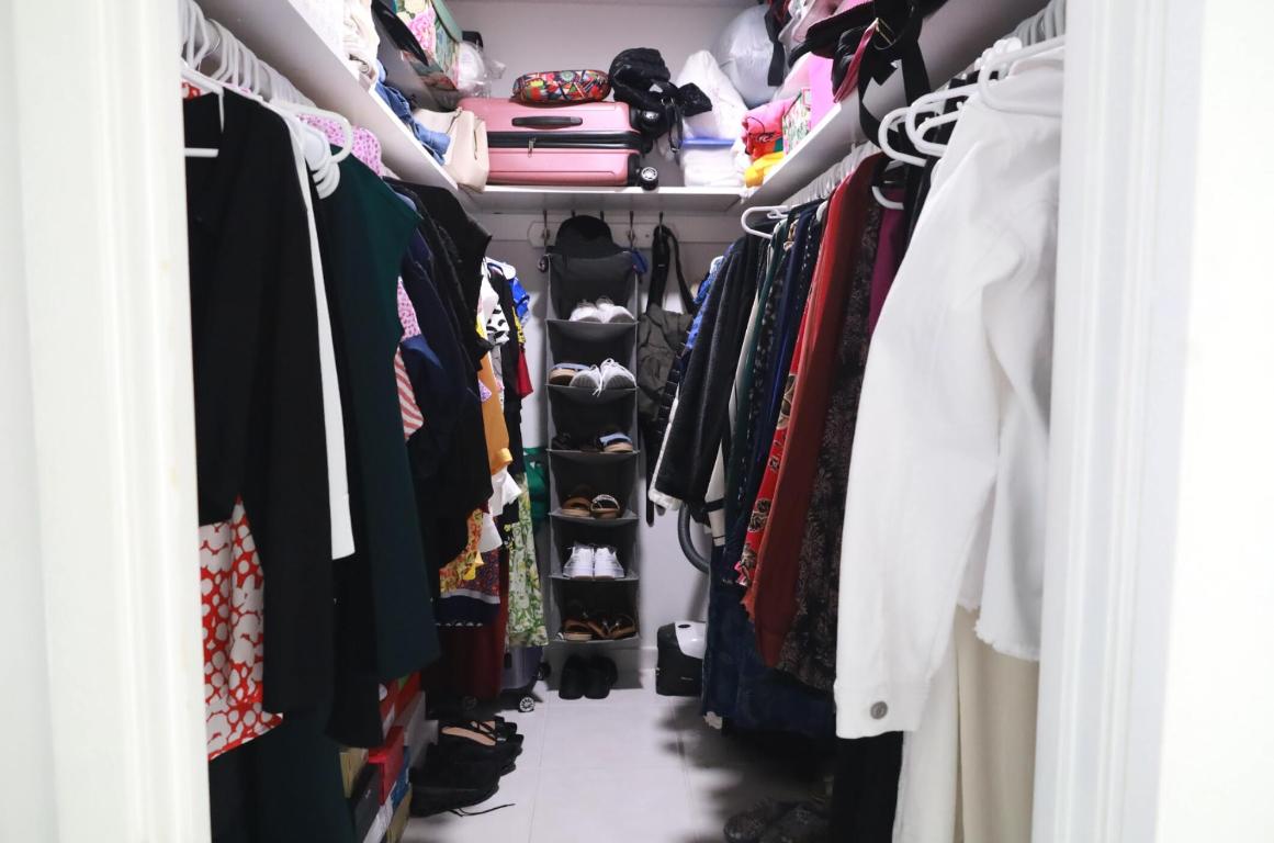 STRATFORD HOUSE CONDO - Residential