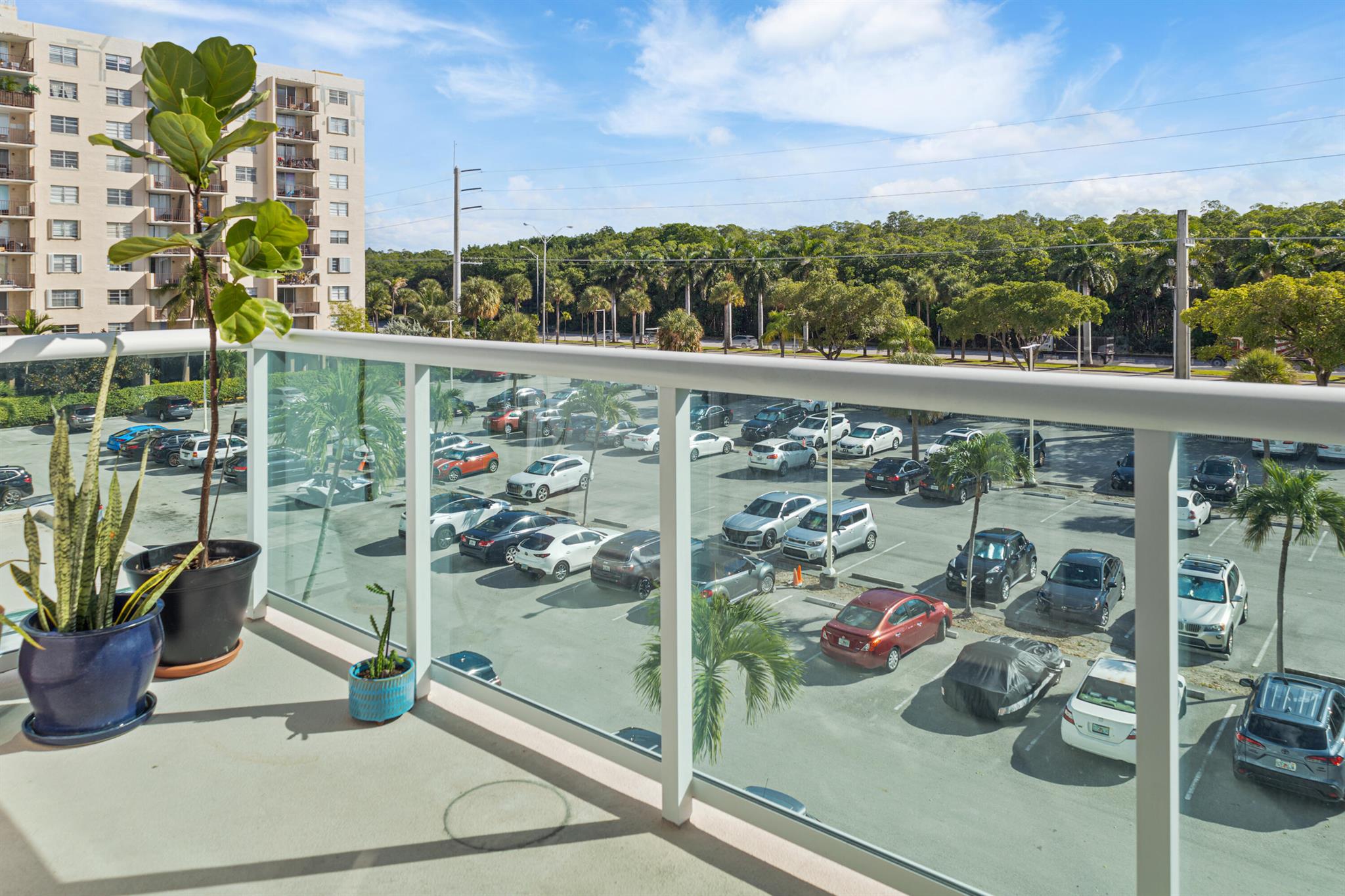 STRATFORD HOUSE CONDO - Residential