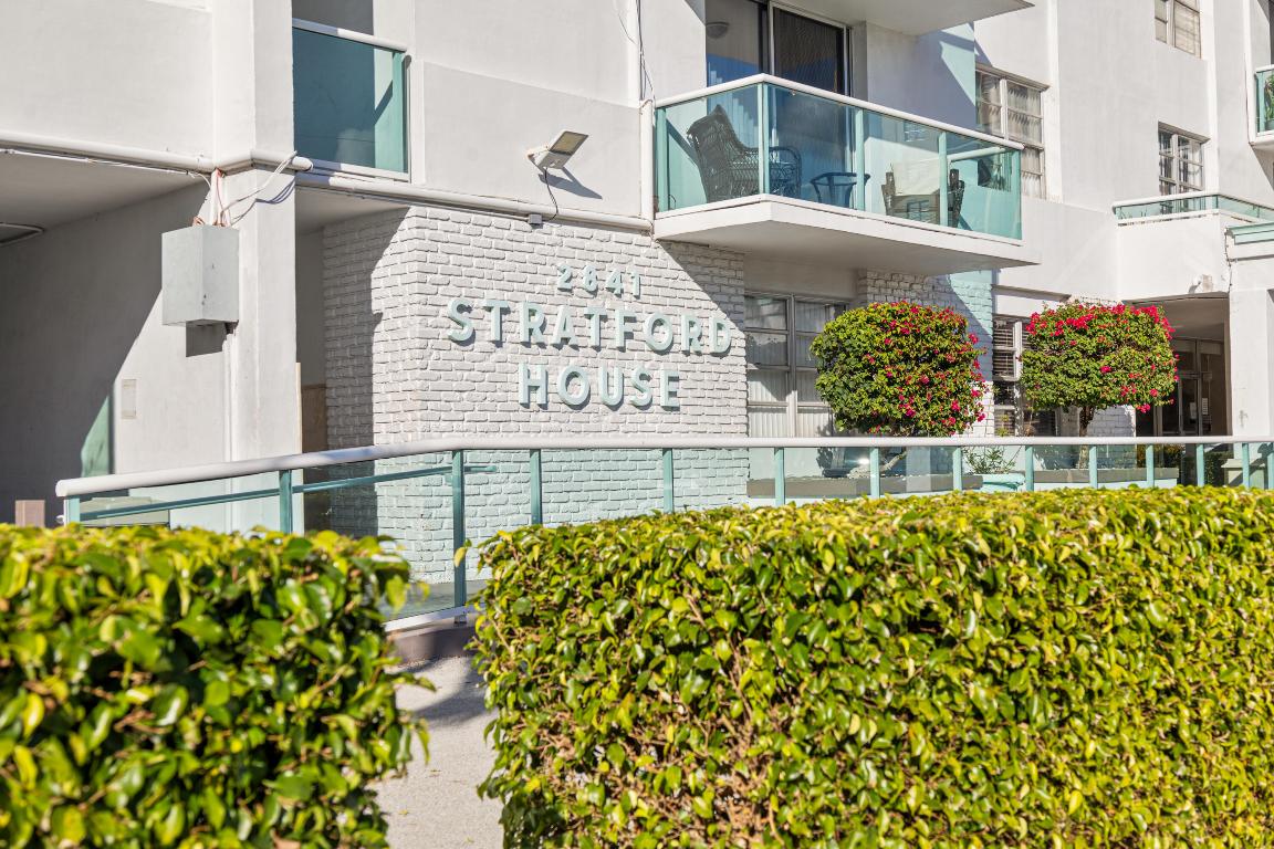 STRATFORD HOUSE CONDO - Residential