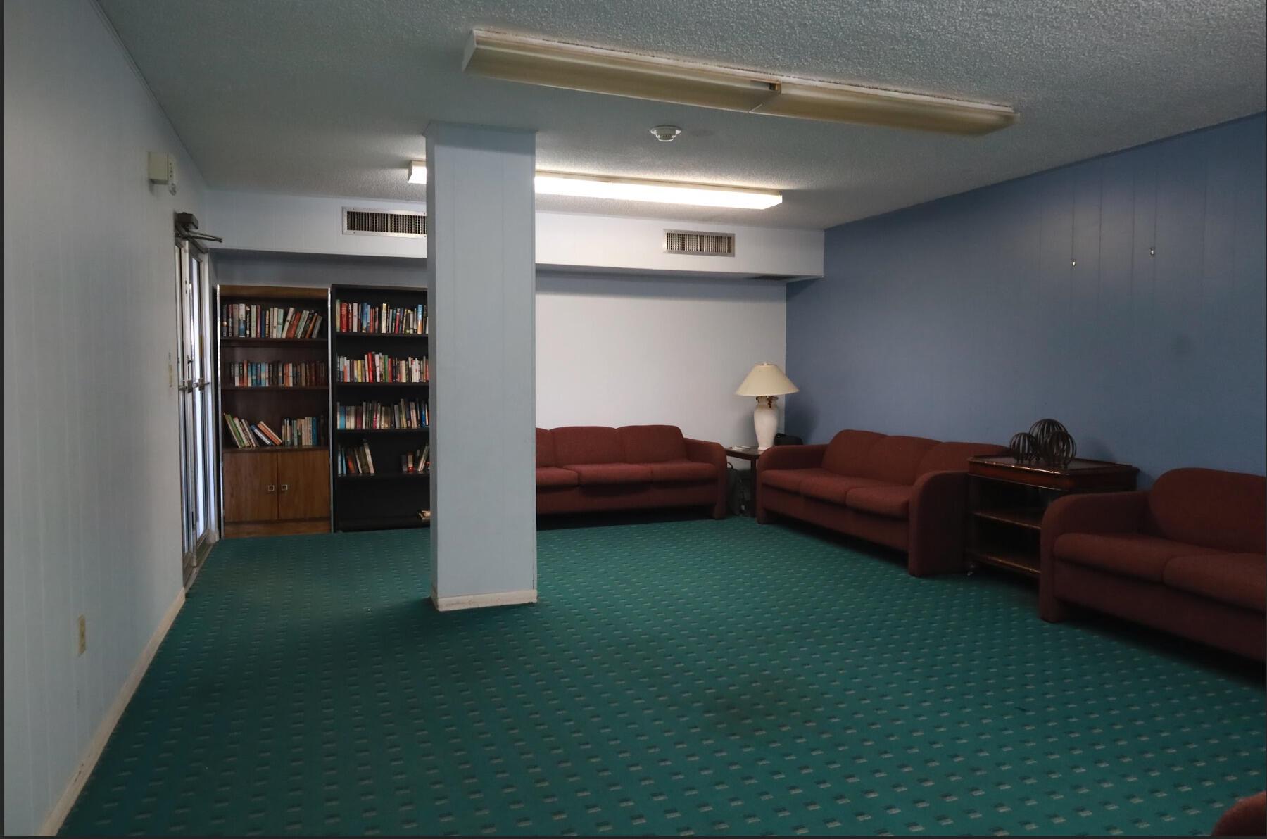 STRATFORD HOUSE CONDO - Residential