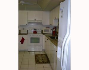 BOCA TEECA CONDO 8 - Residential Lease