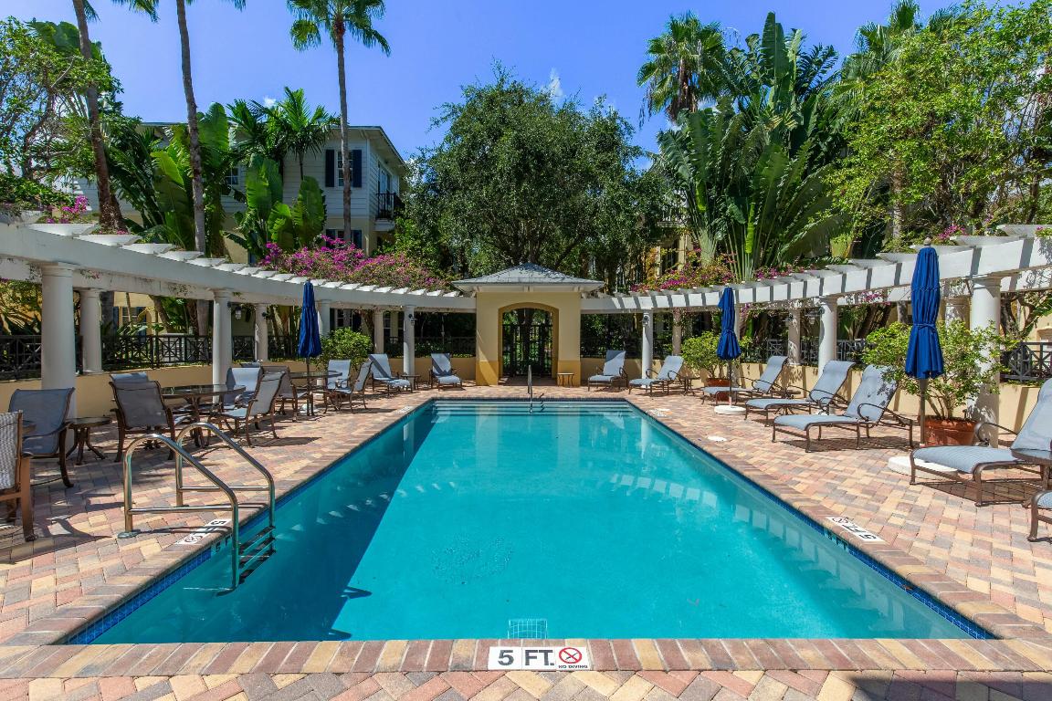 ANNEX AT MAGNOLIA COURT CONDO - Residential Lease