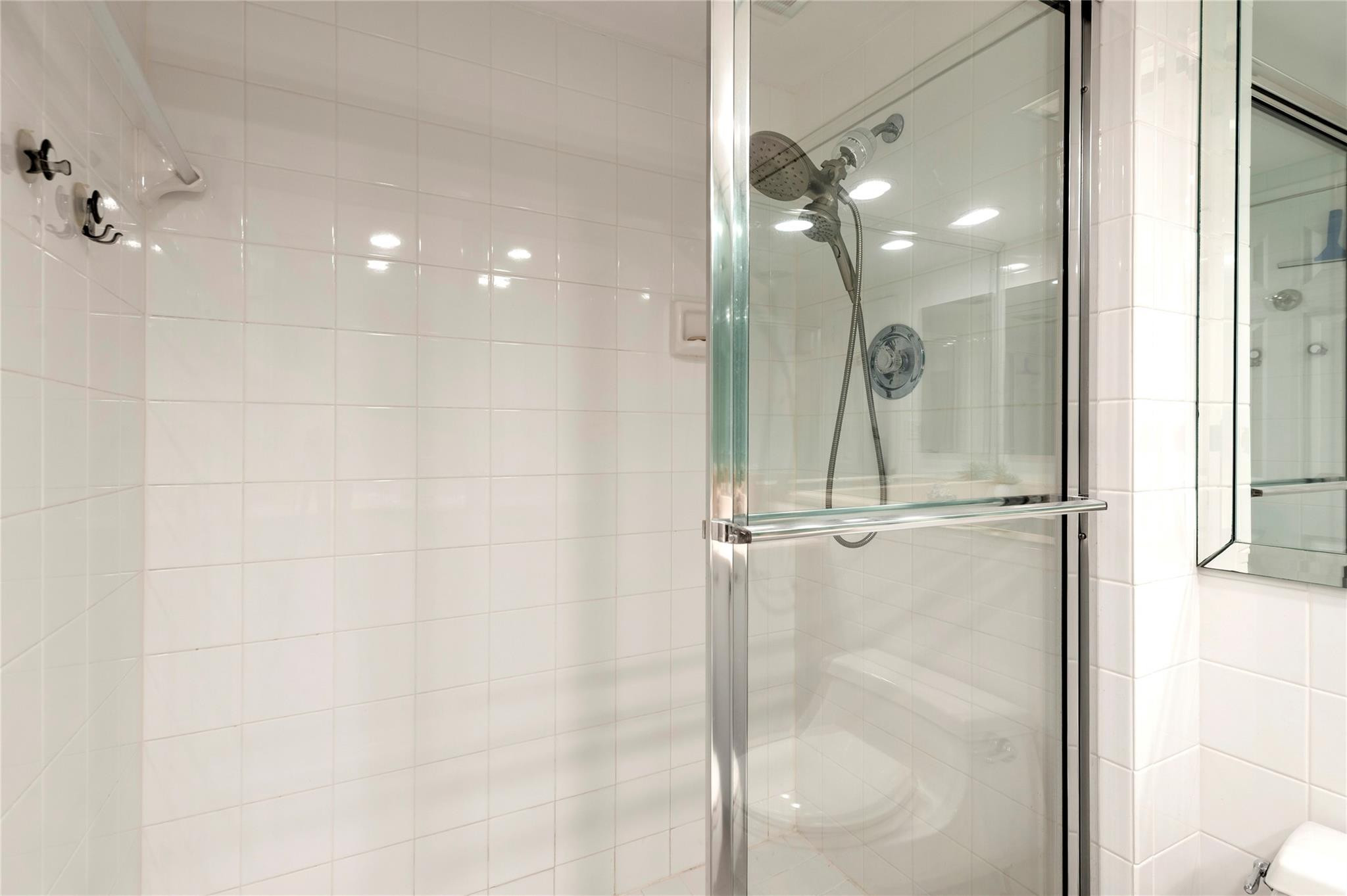 Ocean Summit - Residential