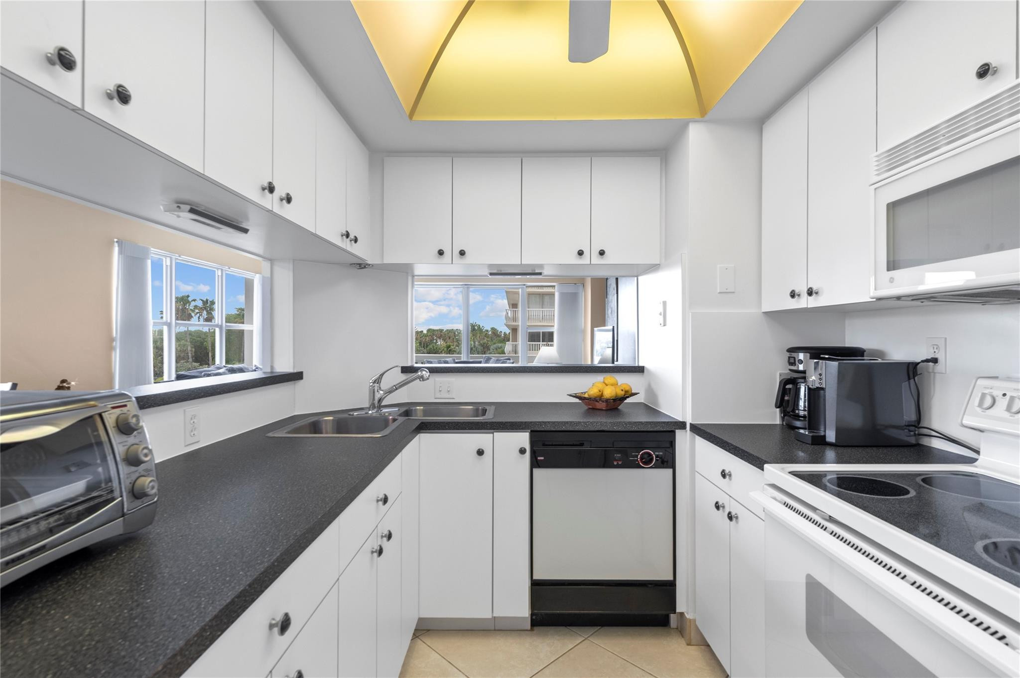 Ocean Summit - Residential