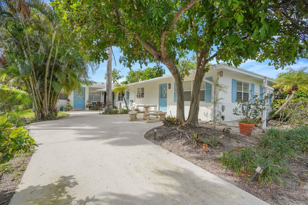 Photo of 112 Sandal Lane #2, Palm Beach Shores, FL 33404 (MLS # R11129826)