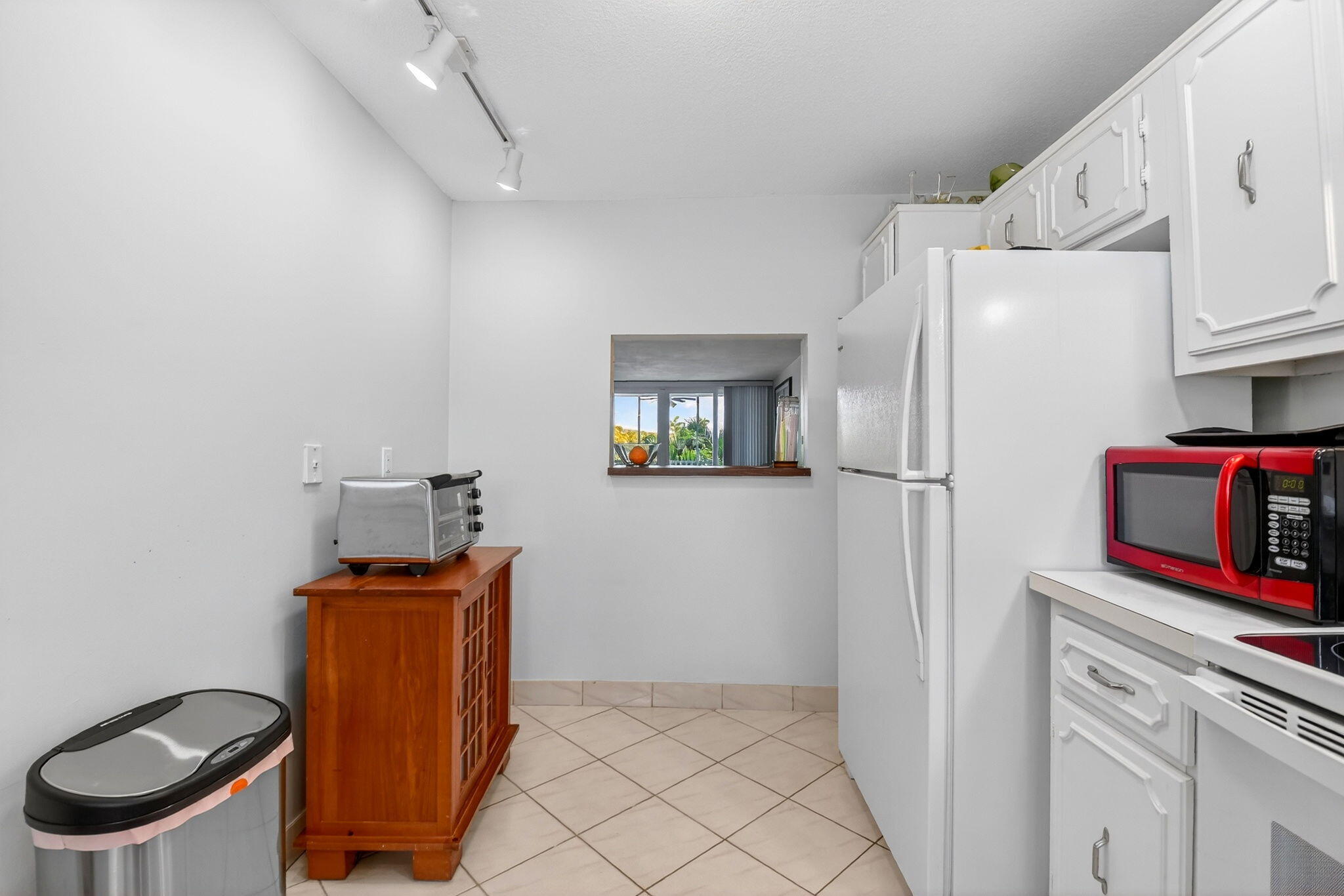 SEAGATE OF GULFSTREAM CONDO - Residential