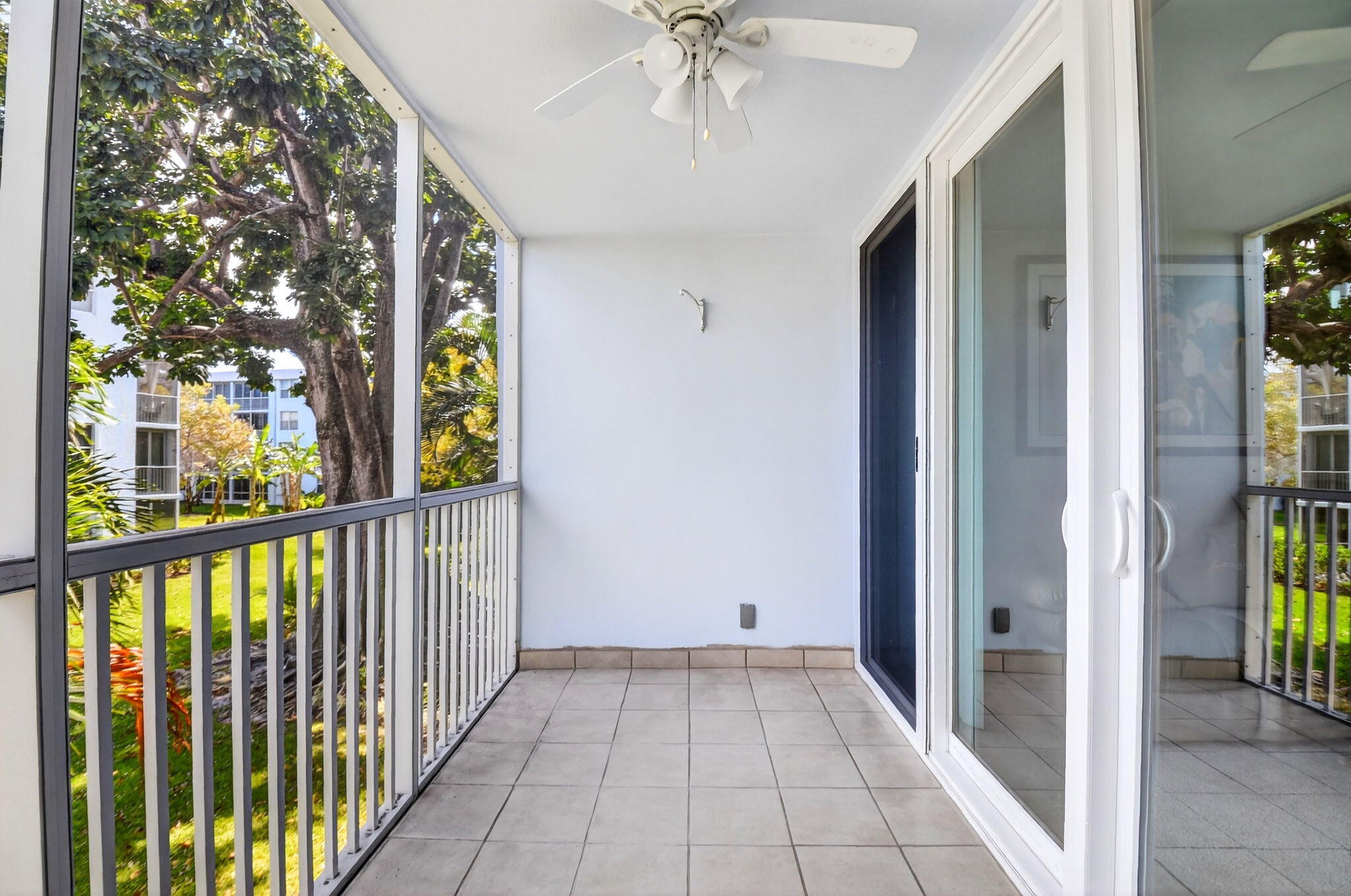 SEAGATE OF GULFSTREAM CONDO - Residential