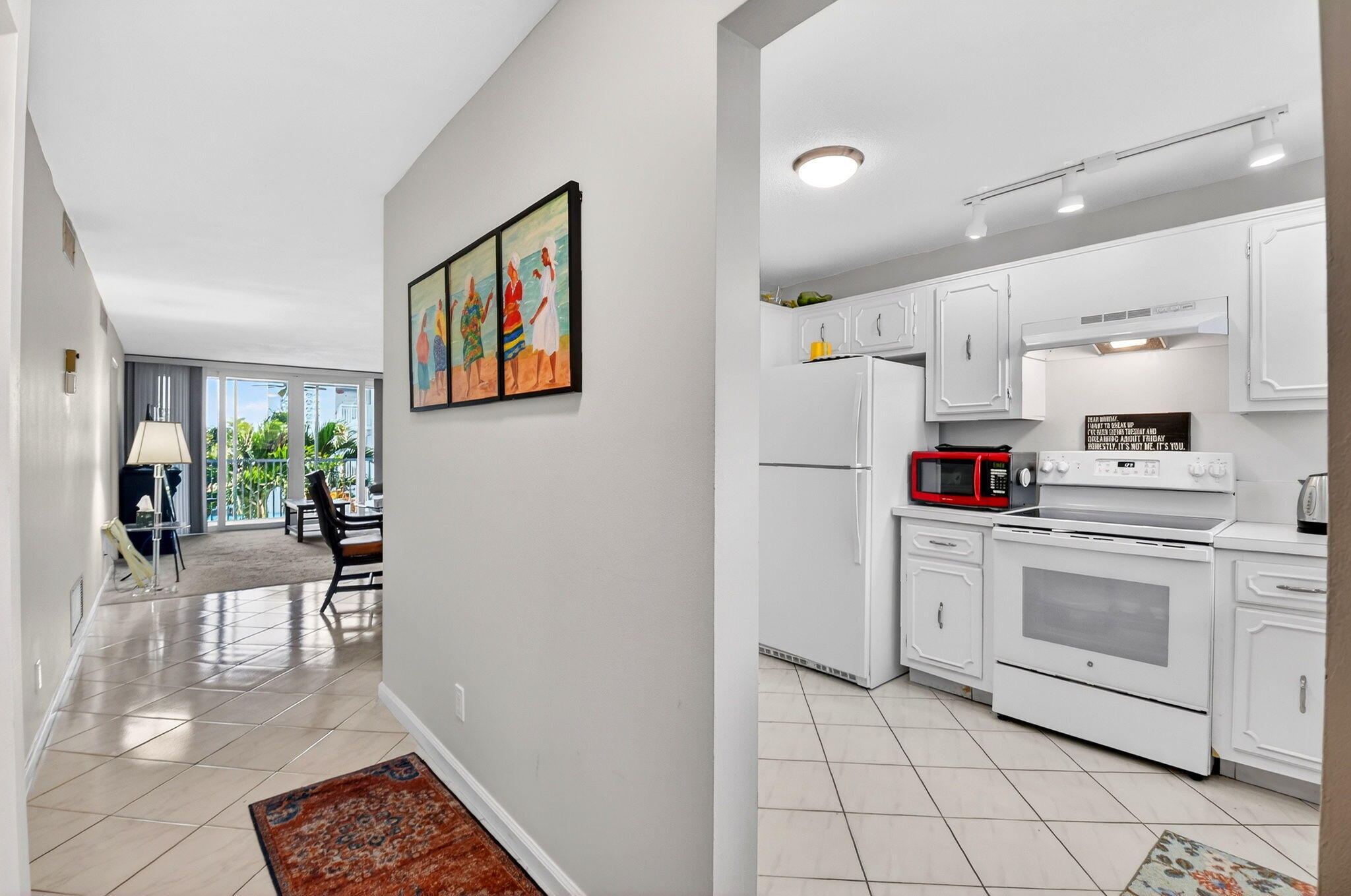 SEAGATE OF GULFSTREAM CONDO - Residential