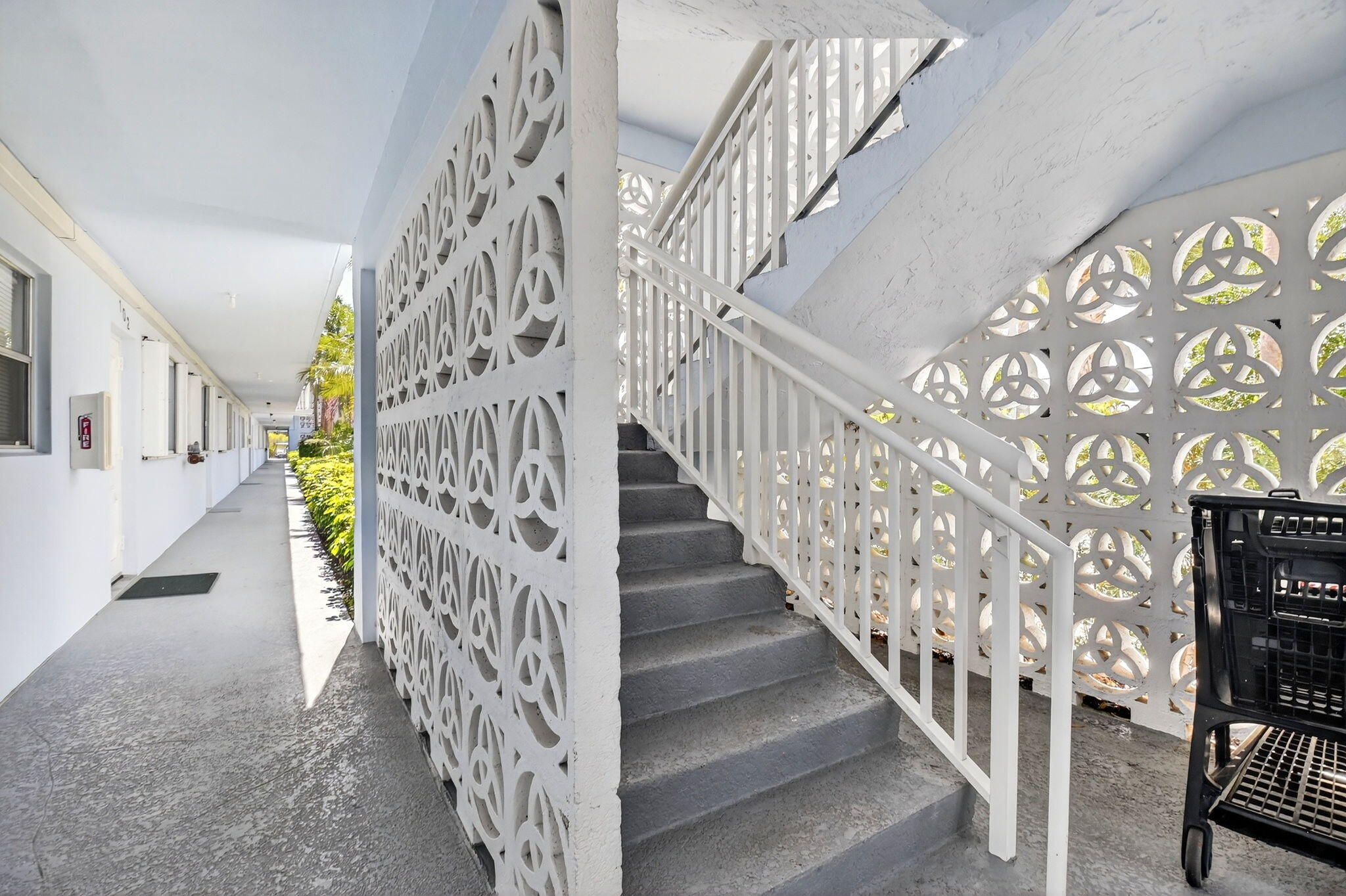 SEAGATE OF GULFSTREAM CONDO - Residential