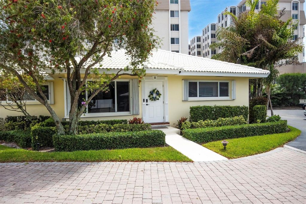 Photo of 1920 S Ocean Boulevard #3-I, Delray Beach, FL 33483 (MLS # F10446138)